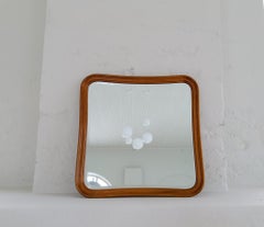 Midcentury Modern Sculptural Wall Mirror, Walnut, Glas & Trä, 1960s Sweden