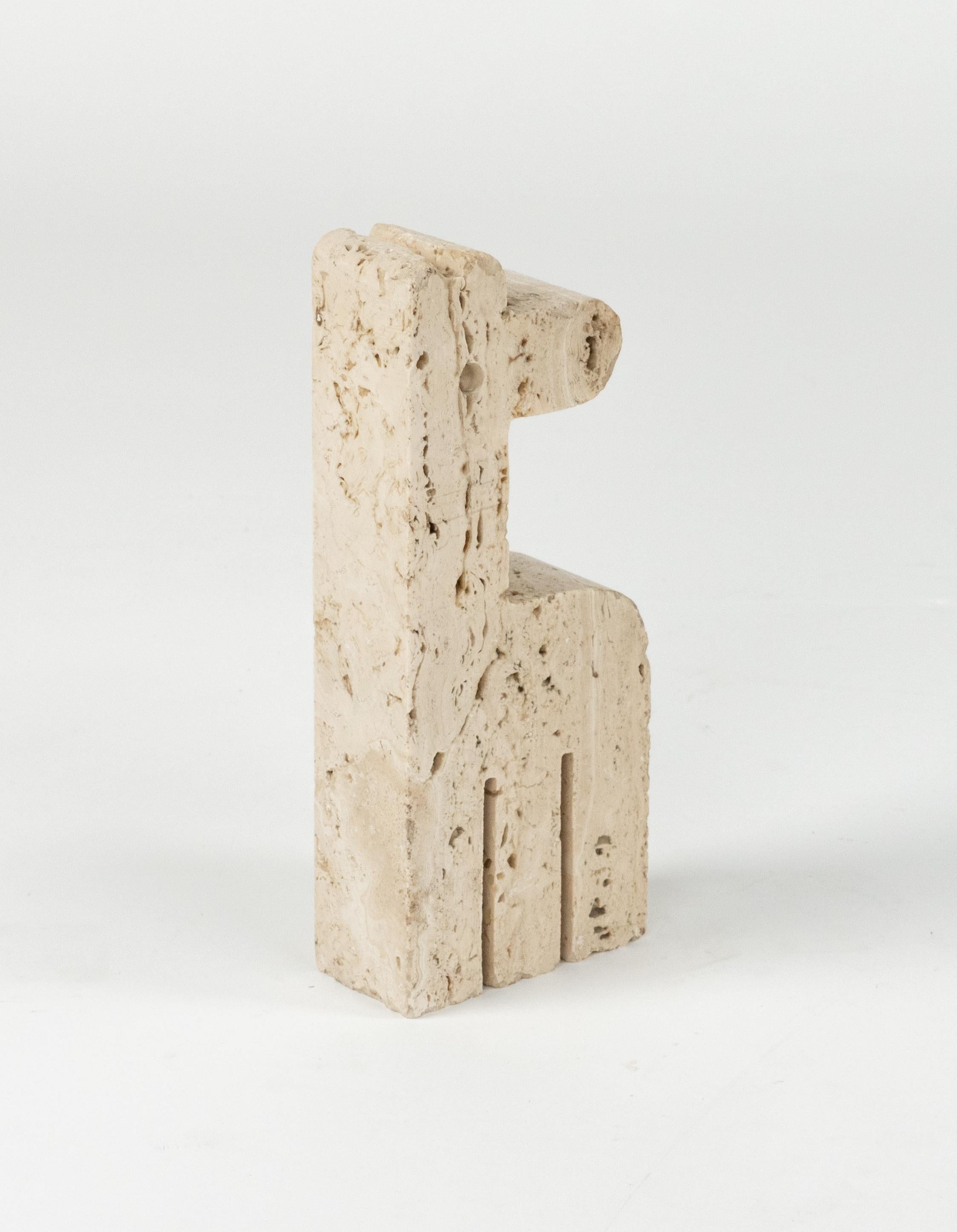 Midcentury Sculpture Giraffe in Travertine by Fratelli Mannelli, Italy 1970s For Sale 4