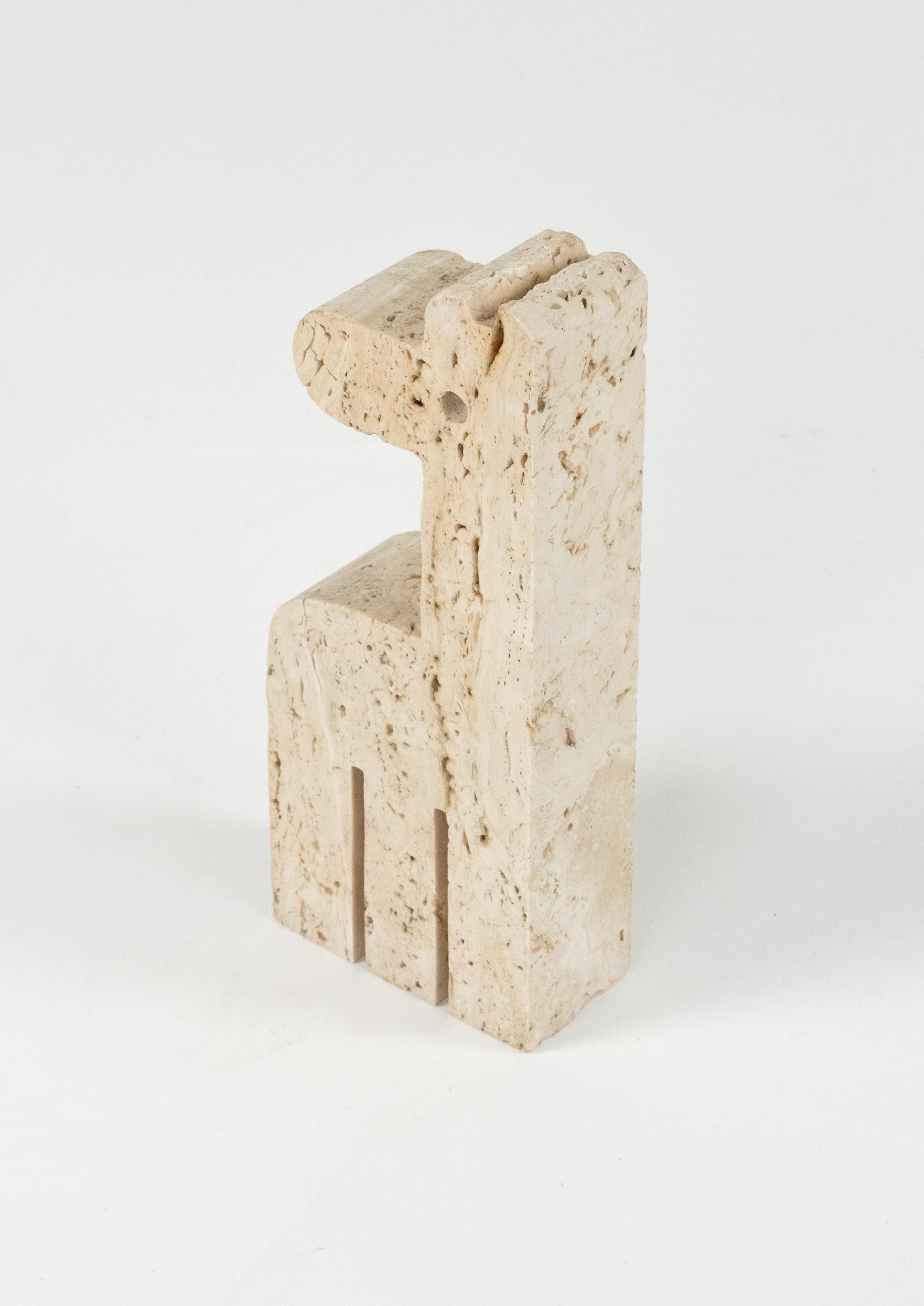 Late 20th Century Midcentury Sculpture Giraffe in Travertine by Fratelli Mannelli, Italy 1970s For Sale