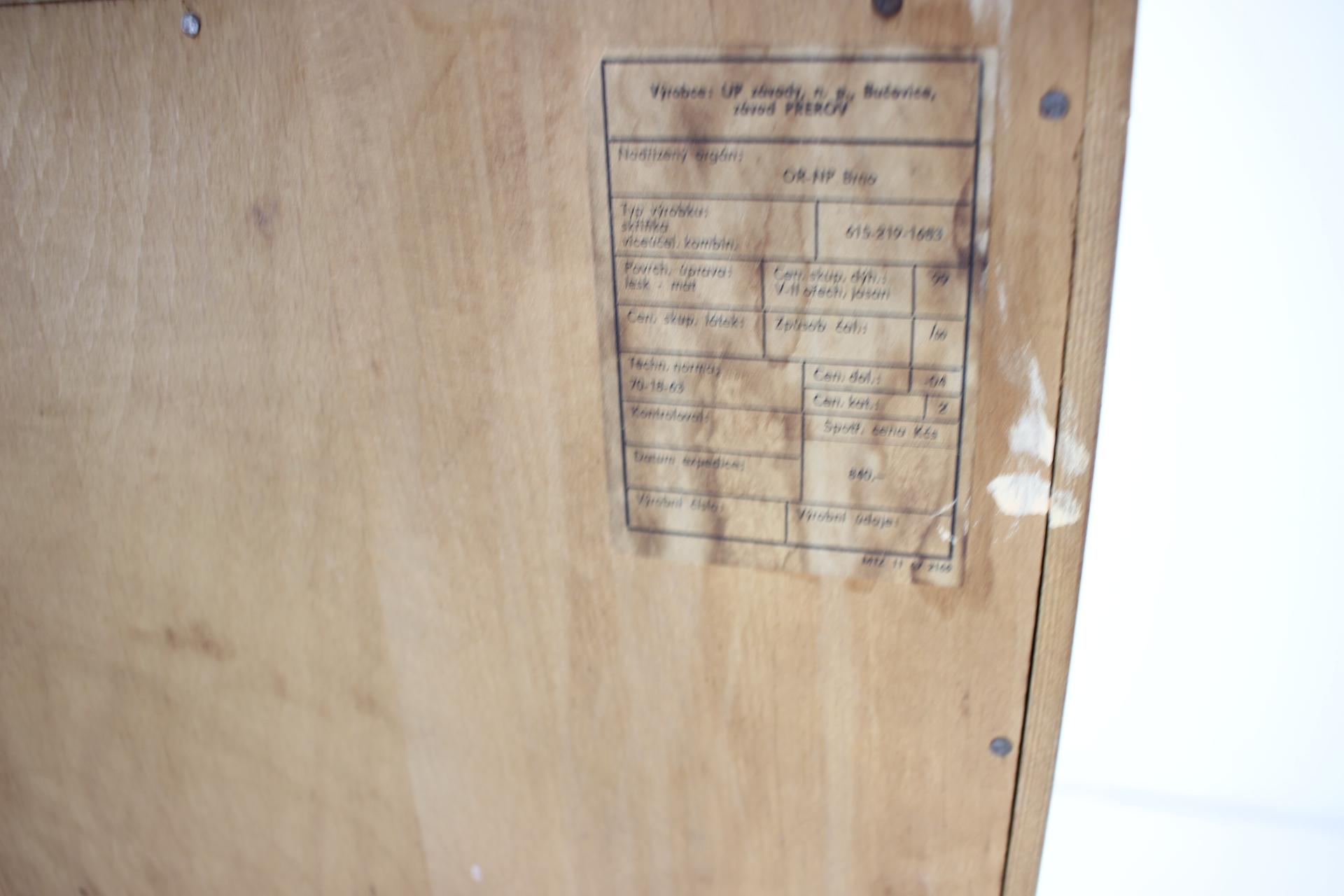 Metà XX secolo Secretaire o mobile di metà secolo di František Mezulánik per UP Závody, anni '60 in vendita