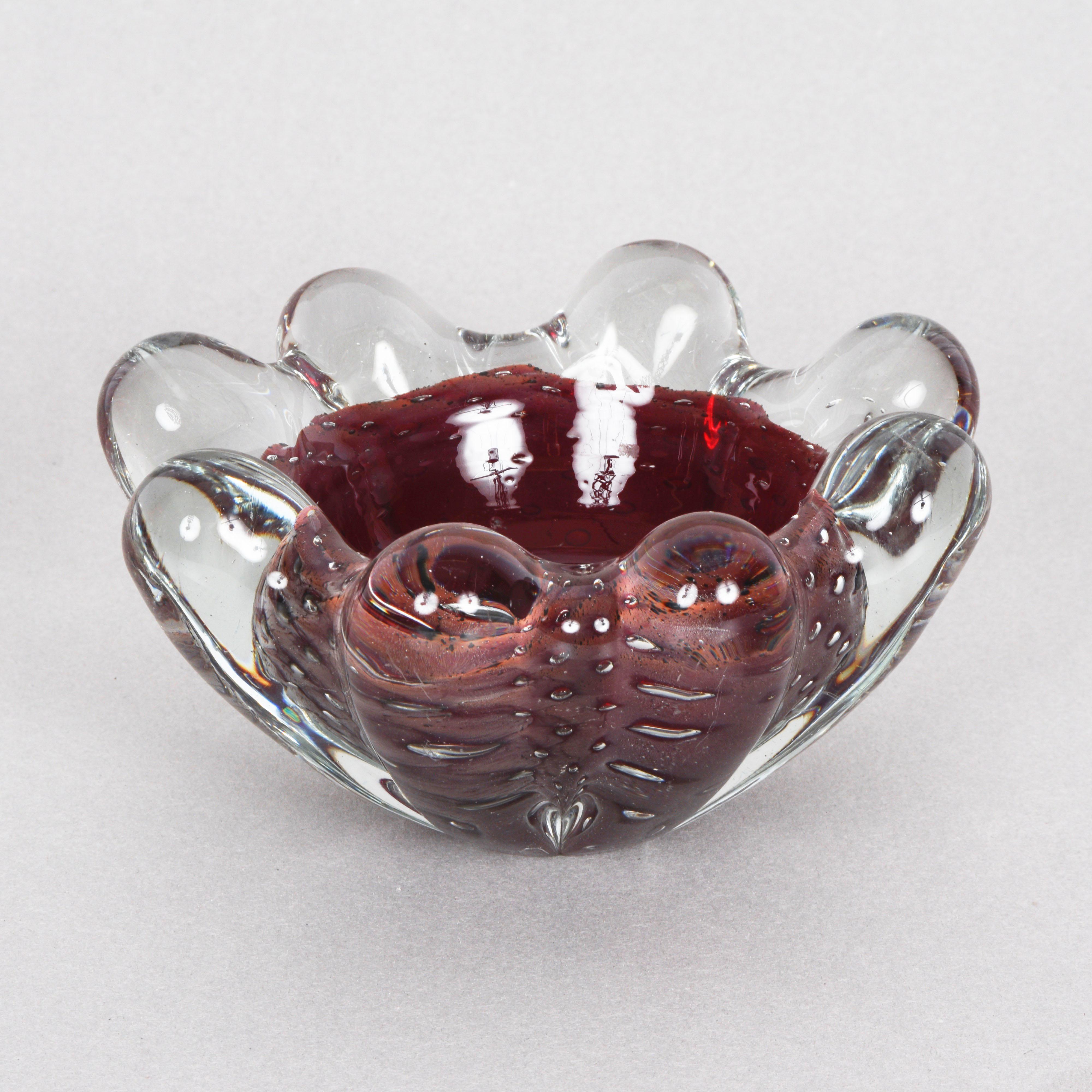 Midcentury Seguso Crystal and Purple Air-Bubbled Murano Glass Italian Bowl 1950s For Sale 10