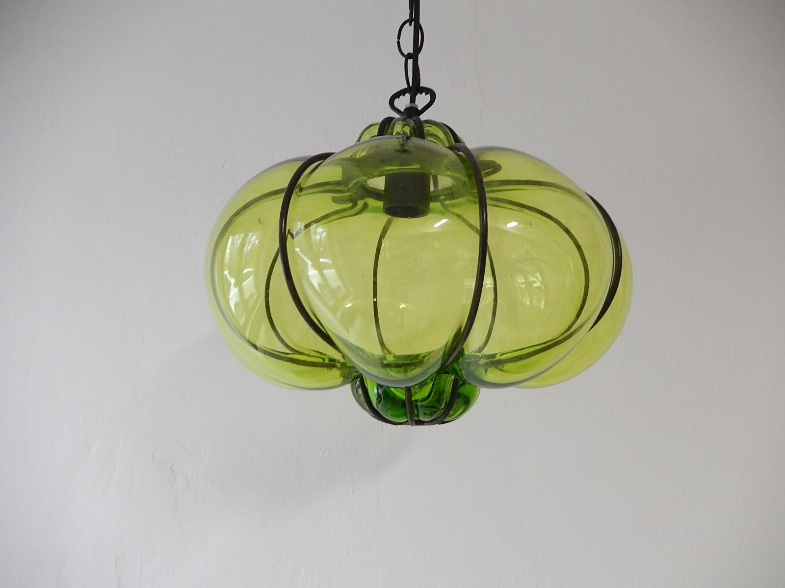 Midcentury Seguso Style Murano Green Bubbles Blown Lantern Chandelier 3