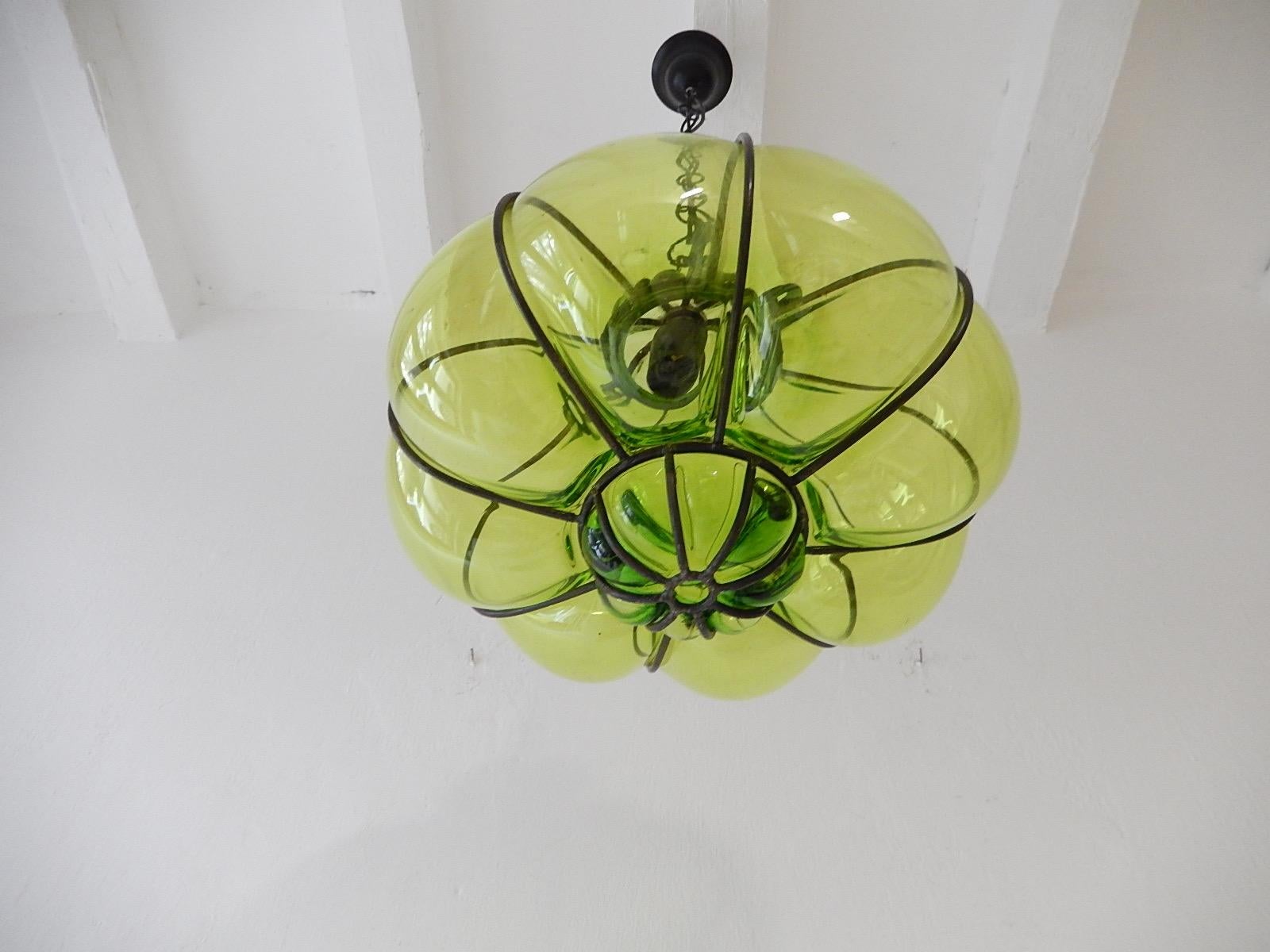 Mid-Century Modern Midcentury Seguso Style Murano Green Bubbles Blown Lantern Chandelier