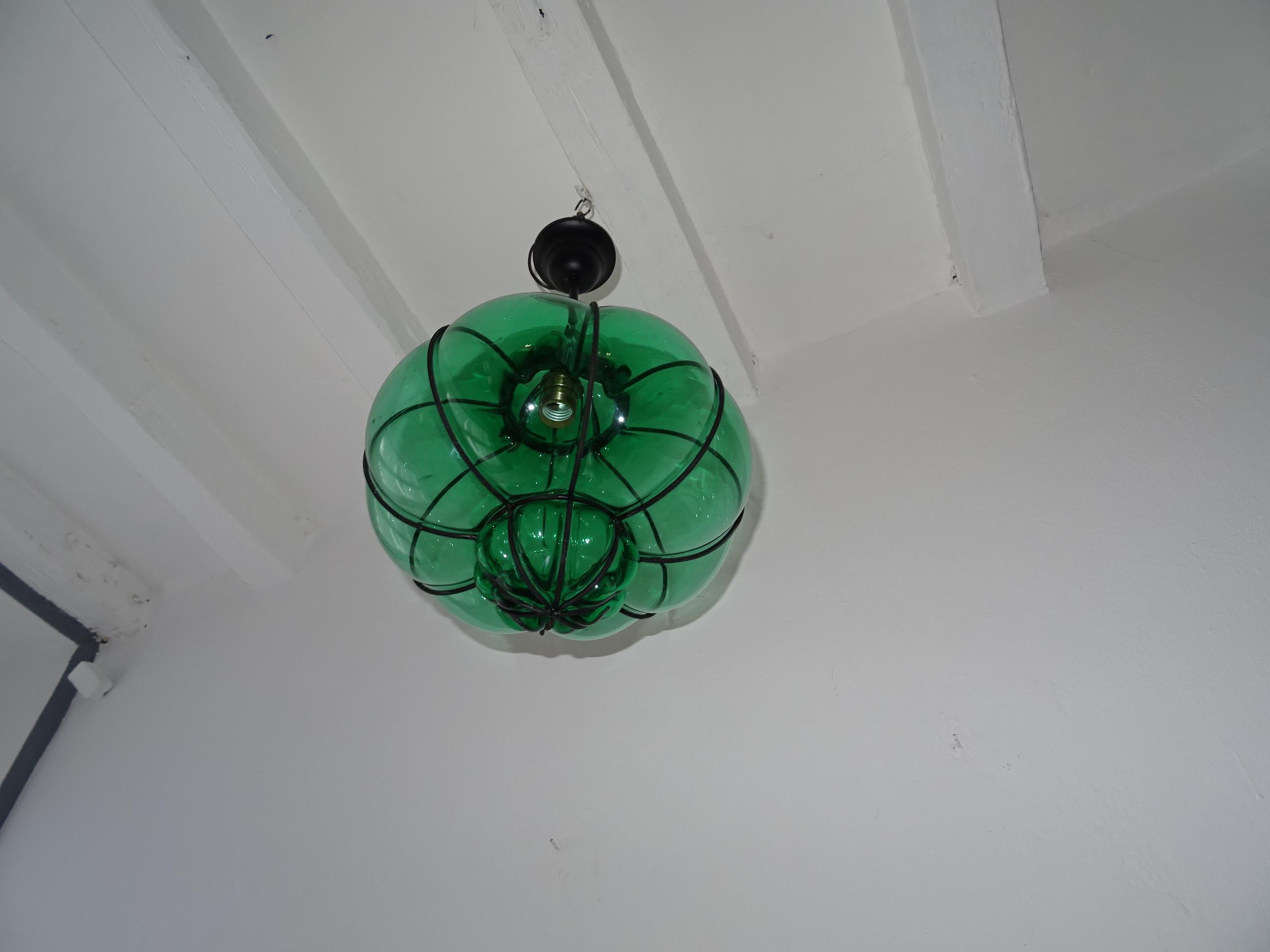 Mid-Century Modern Midcentury Seguso Style Murano Green Bubbles Blown Lantern Chandelier For Sale