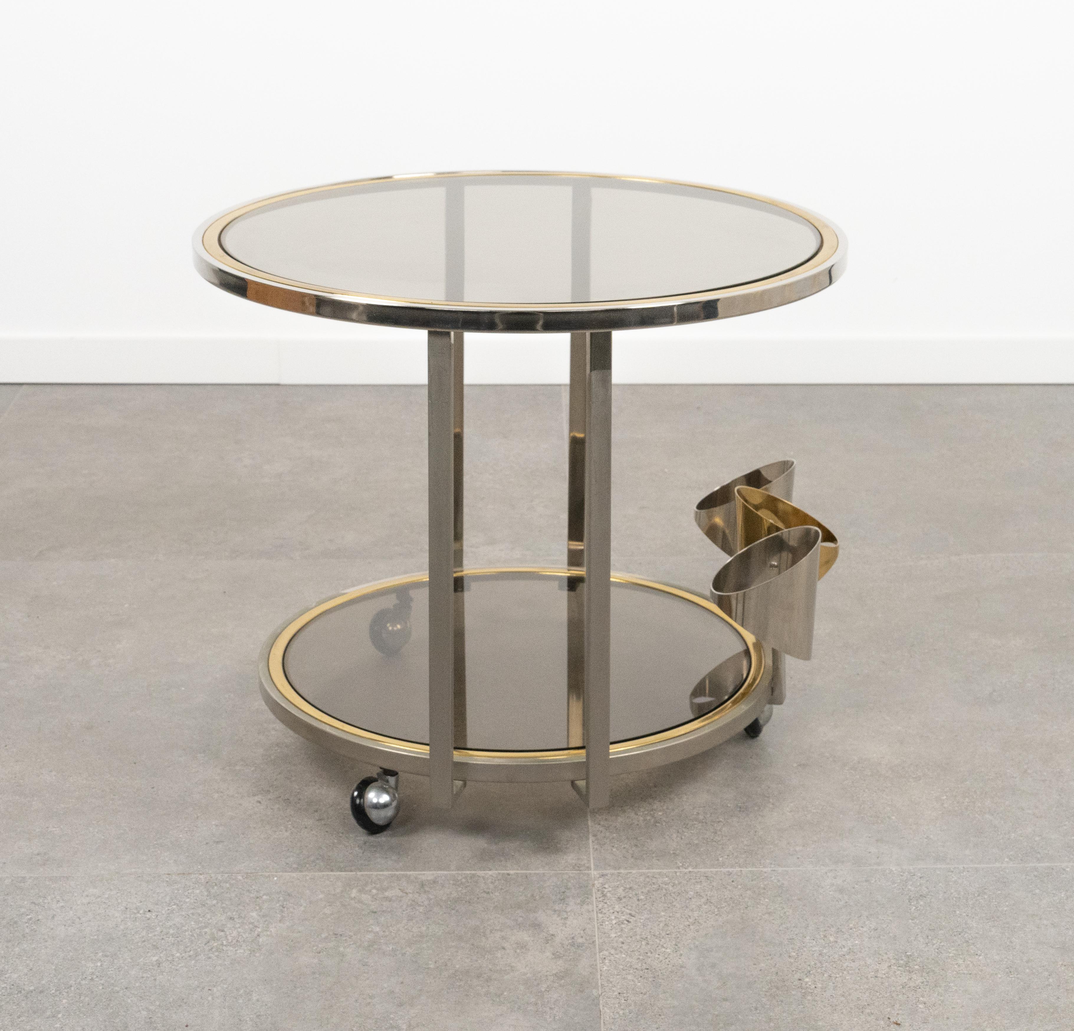 Chariot de service du milieu du siècle dernier en laiton, chrome et verre de style Romeo Rega, Italie 1970 en vente 7