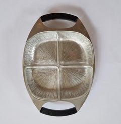Plato de servir de mediados de siglo Acero inoxidable y cristal Cromargan, Alemania, años 70
