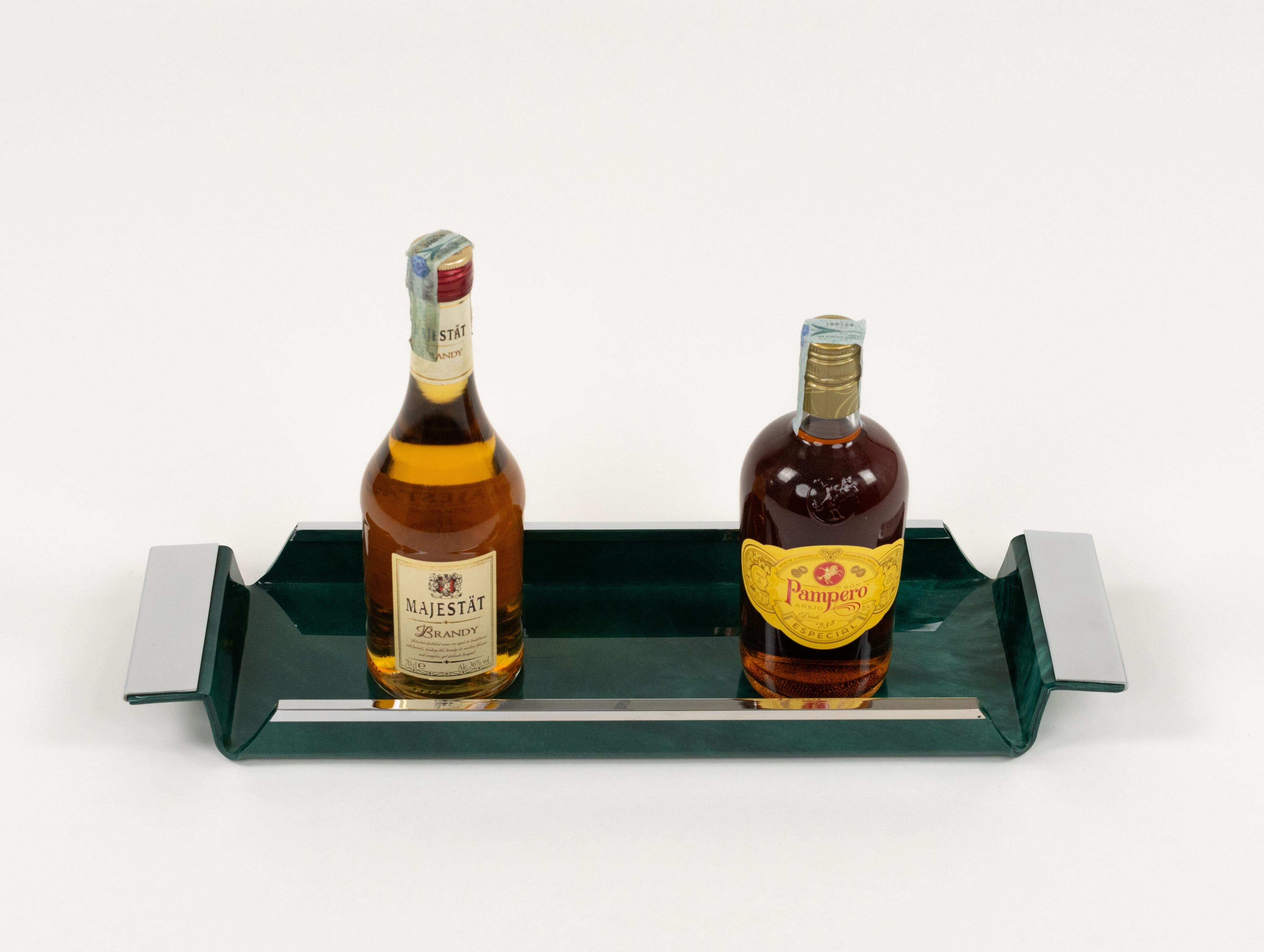 Bandeja de servir de mediados de siglo Efecto mármol acrílico y cromo by Janetti, Italia Años 70 en venta 6