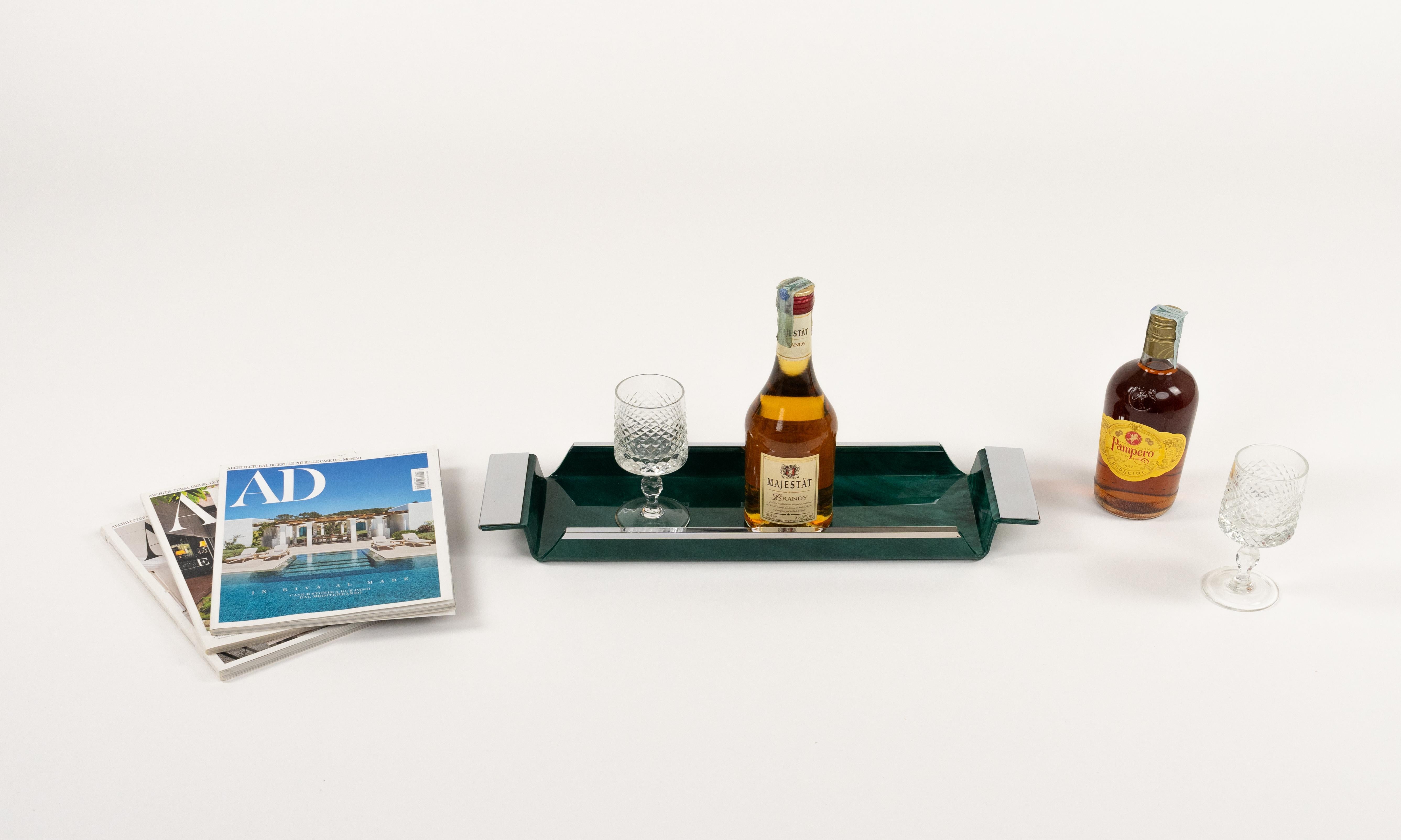 Bandeja de servir de mediados de siglo Efecto mármol acrílico y cromo by Janetti, Italia Años 70 en venta 9