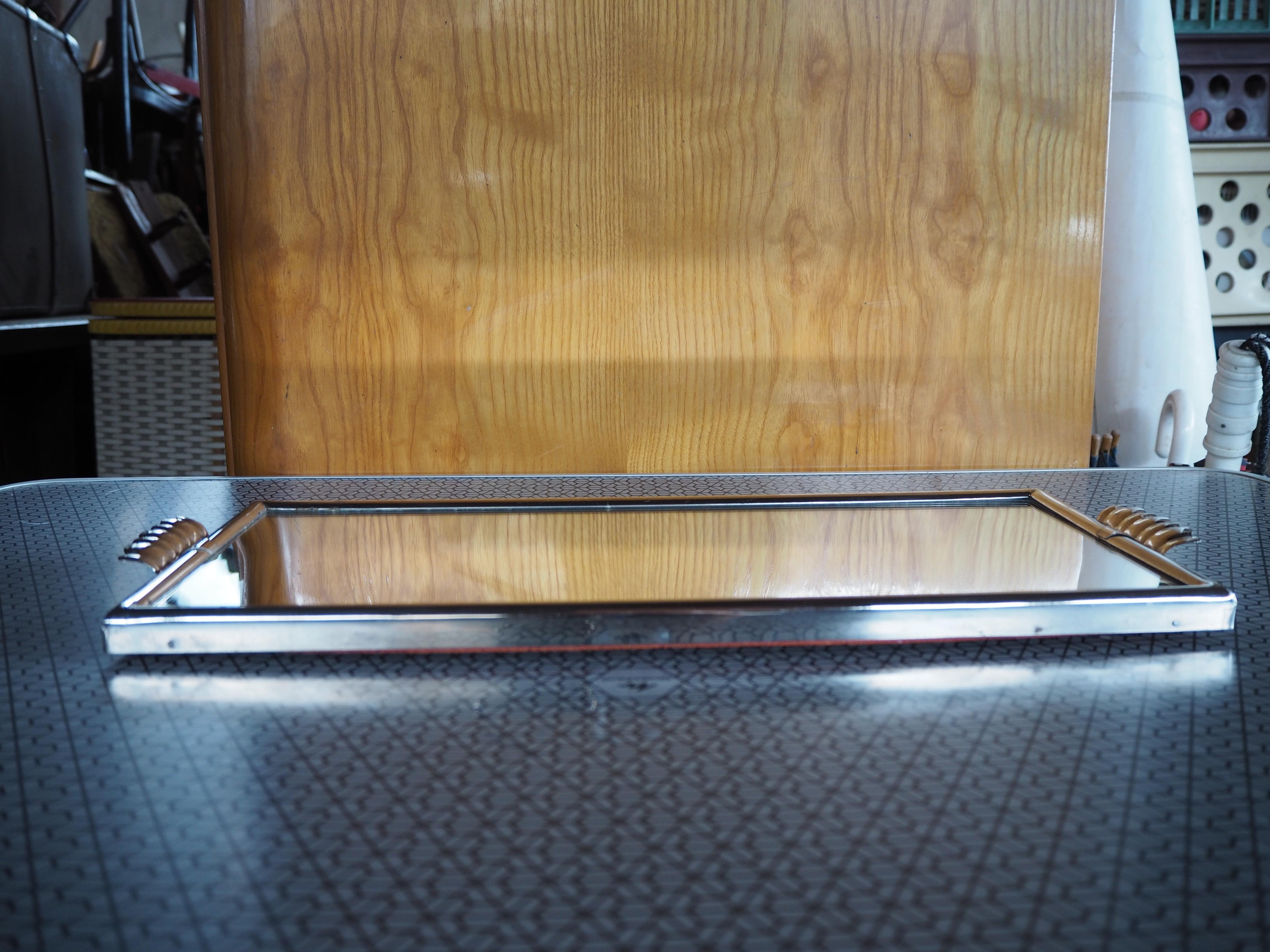 Bandeja de servir de mediados de siglo, Europa, años 50 en venta 3