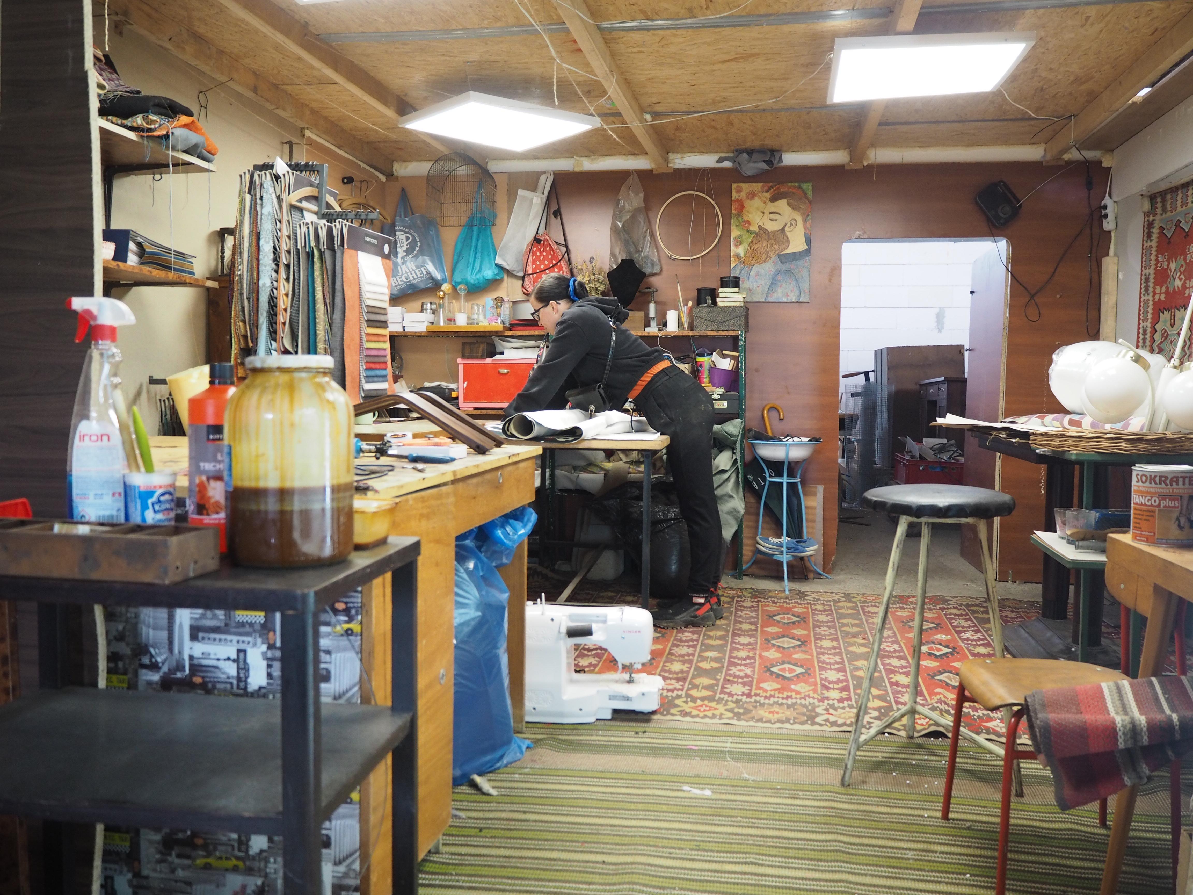 Bandeja de servir de mediados de siglo, Europa, años 50 en venta 5