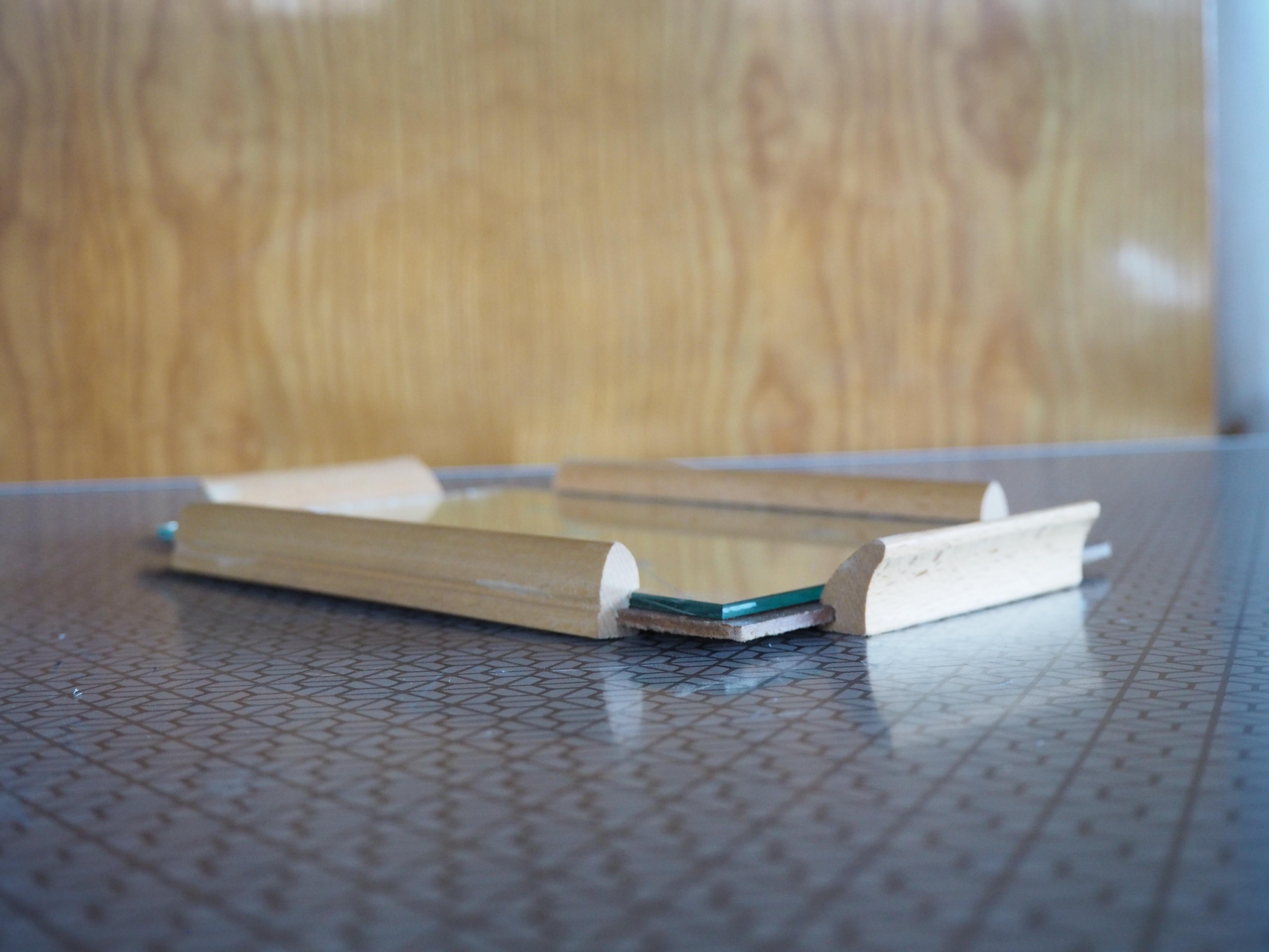 Bandeja de servir de mediados de siglo, Europa, años 50 en Bueno estado para la venta en Praha, CZ