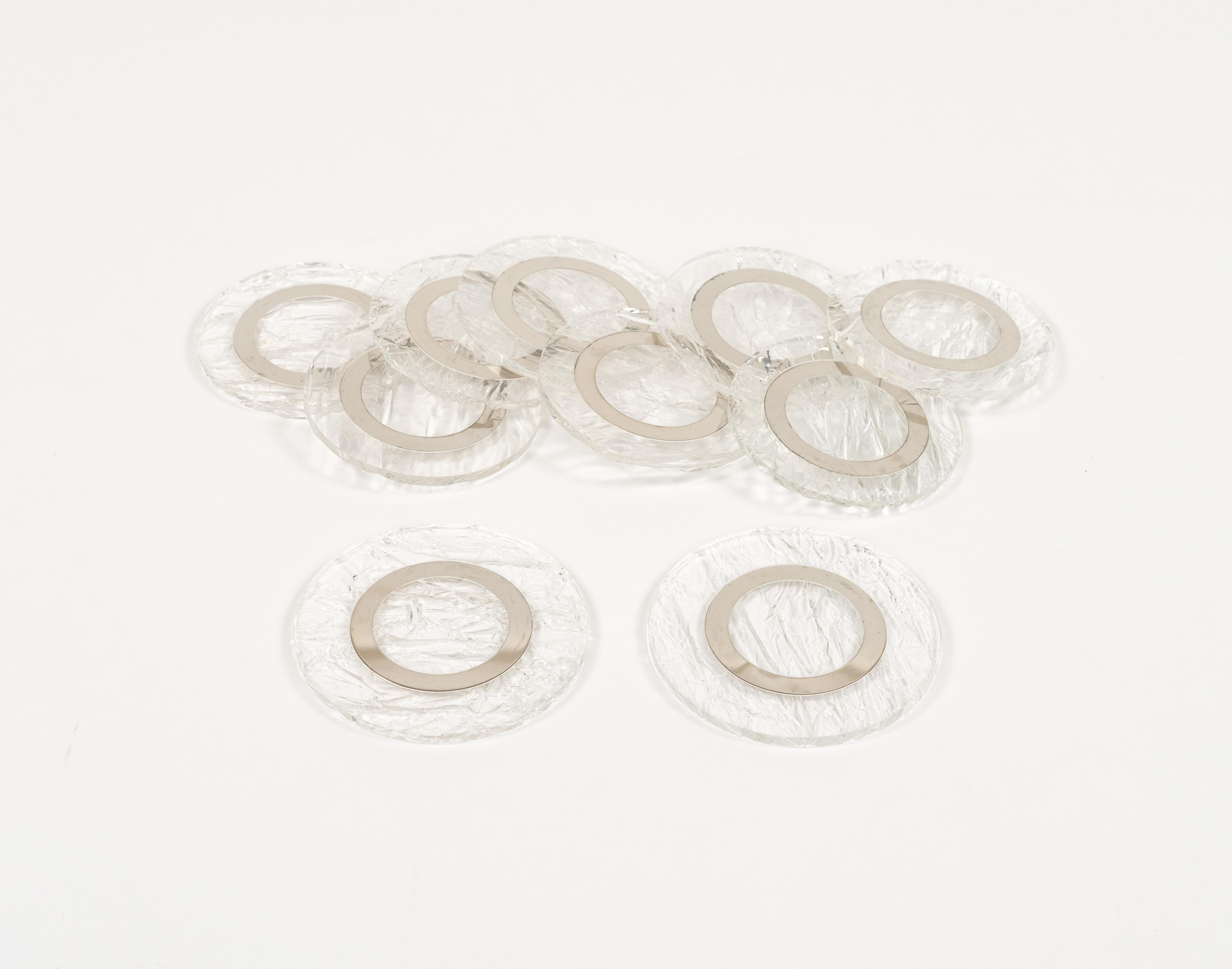 Set di 10 sottobicchieri in lucite e cromo del Medioevo, stile Willy Rizzo, Italia, anni '70 in vendita 3