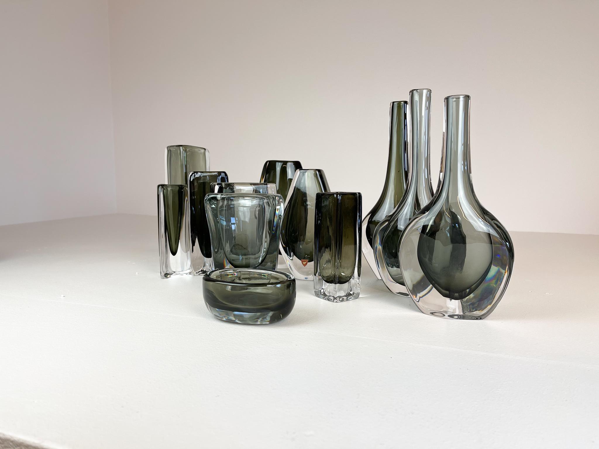 Swedish Midcentury Set of 12 Pieces Art Glass Nils Landberg Orrefors, Sweden
