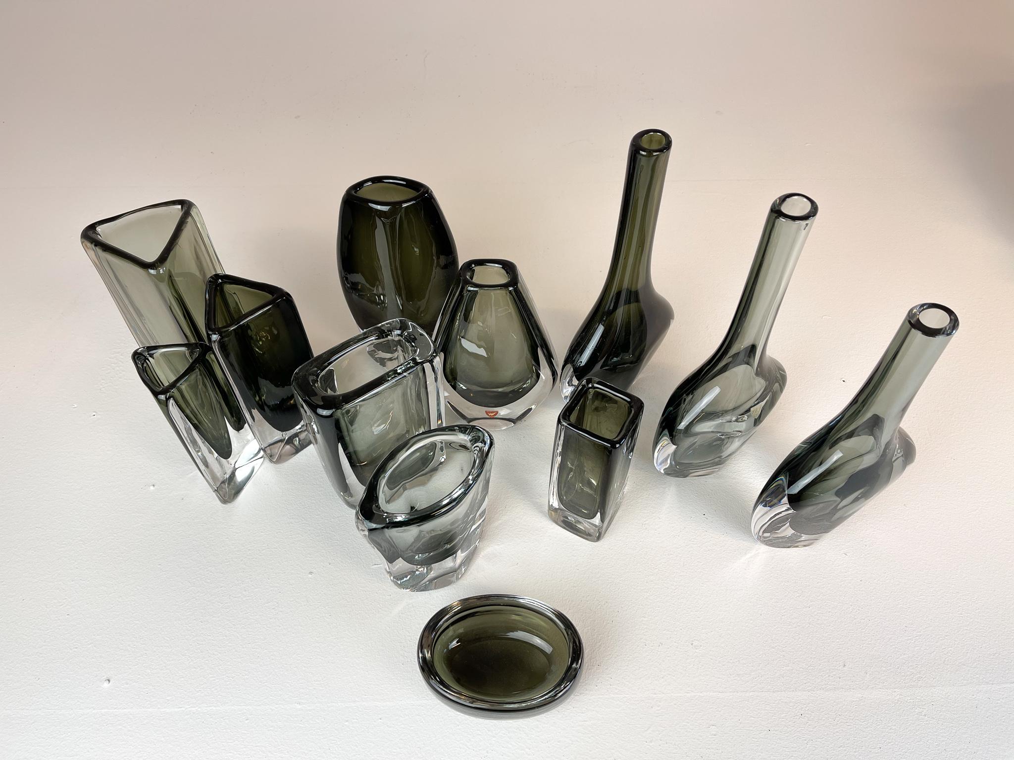 Midcentury Set of 12 Pieces Art Glass Nils Landberg Orrefors, Sweden 1
