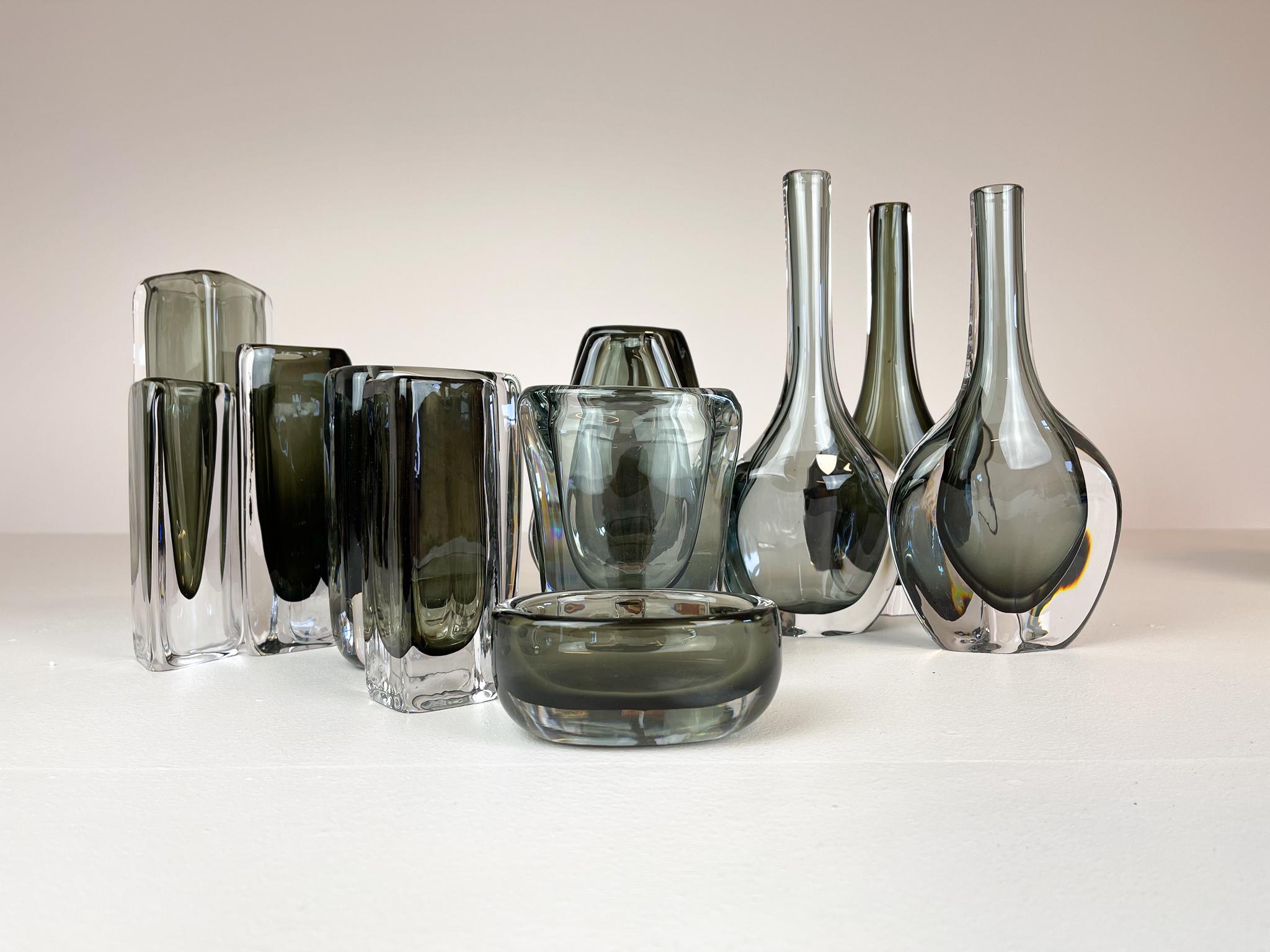 Midcentury Set of 12 Pieces Art Glass Nils Landberg Orrefors, Sweden 2