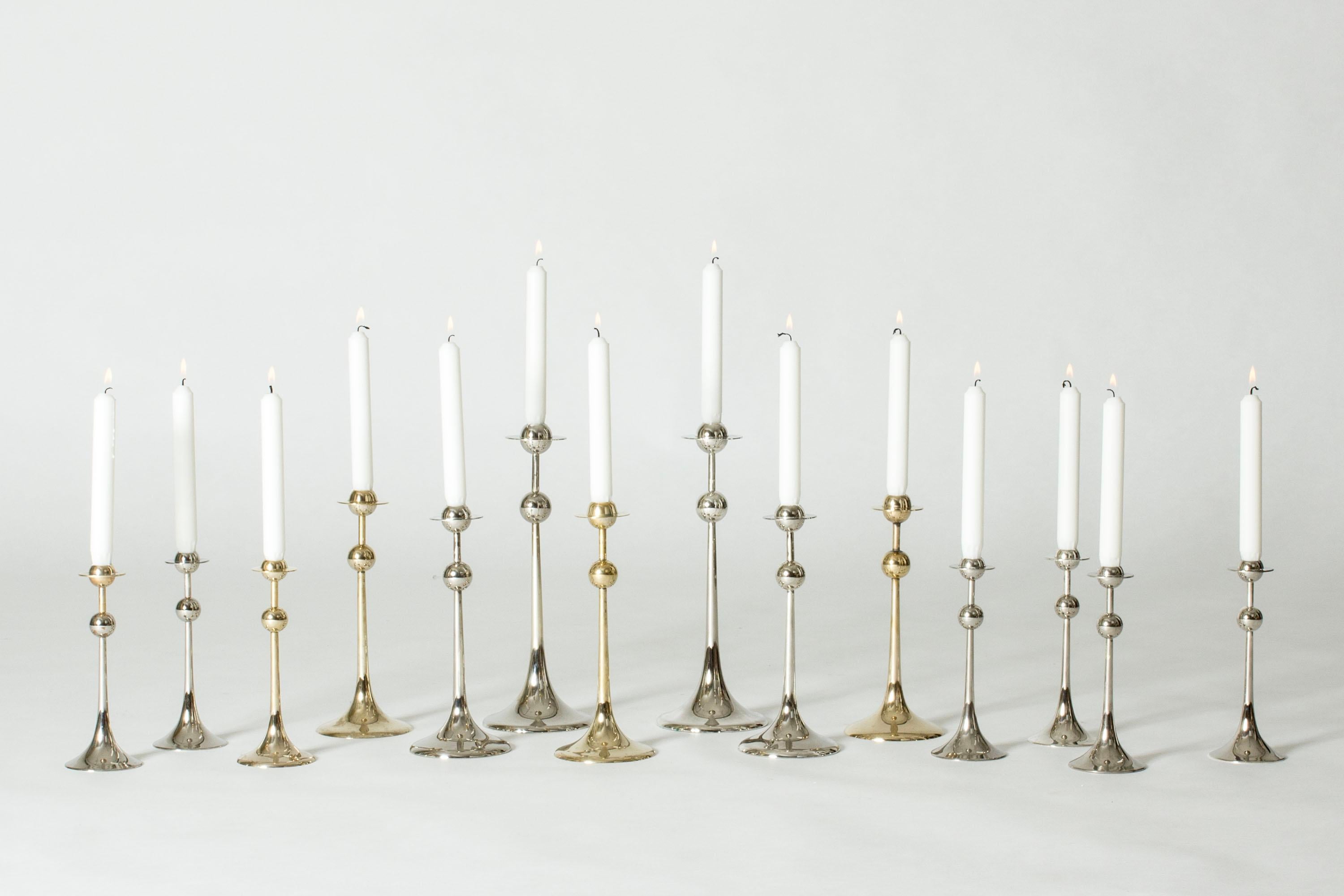 Set di 14 bellissimi candelieri 