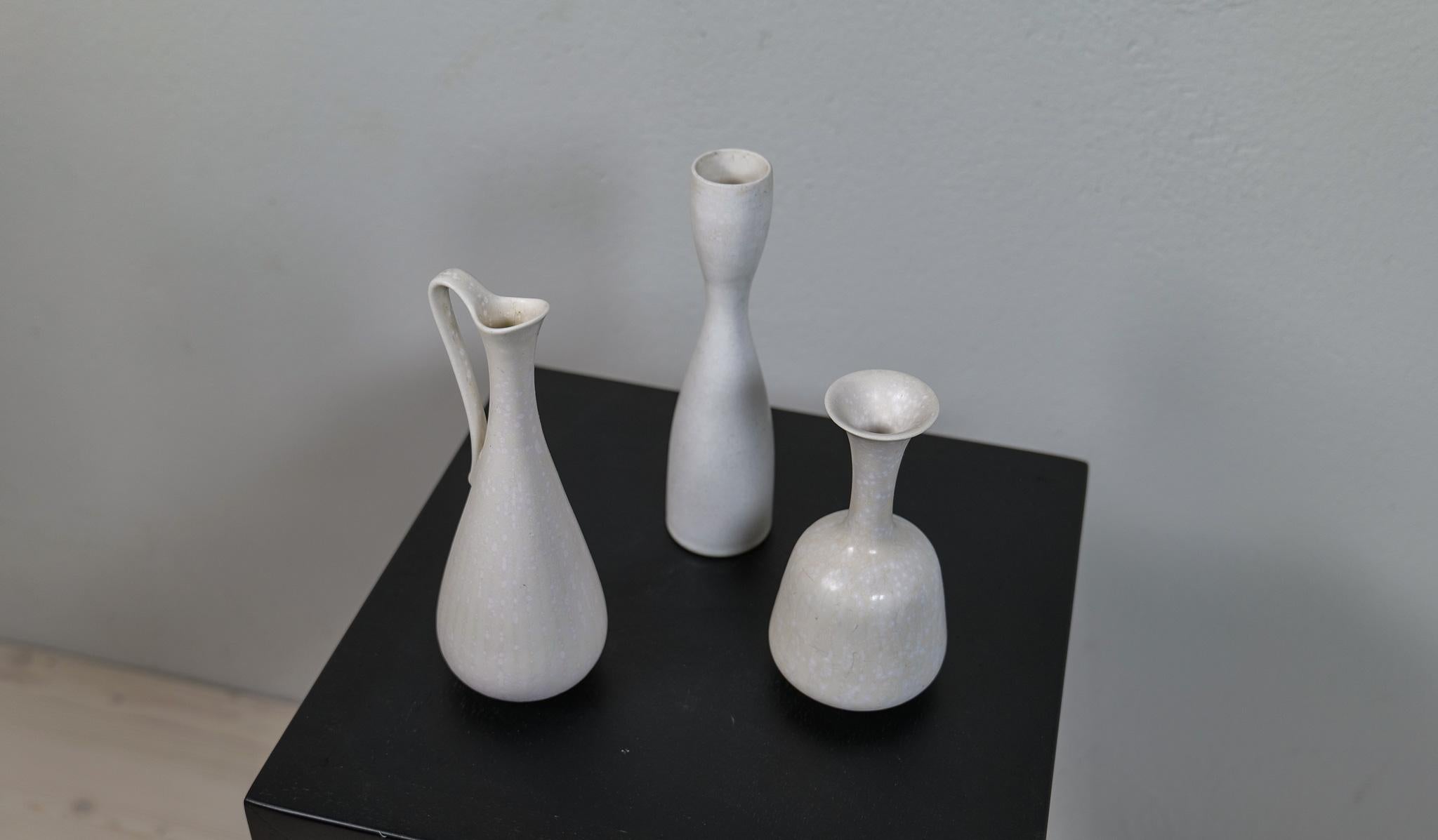 Mid-Century Modern Midcentury Modern Set of 3 Ceramic Pieces Rörstrand Gunnar Nylund, Sweden, 1950s