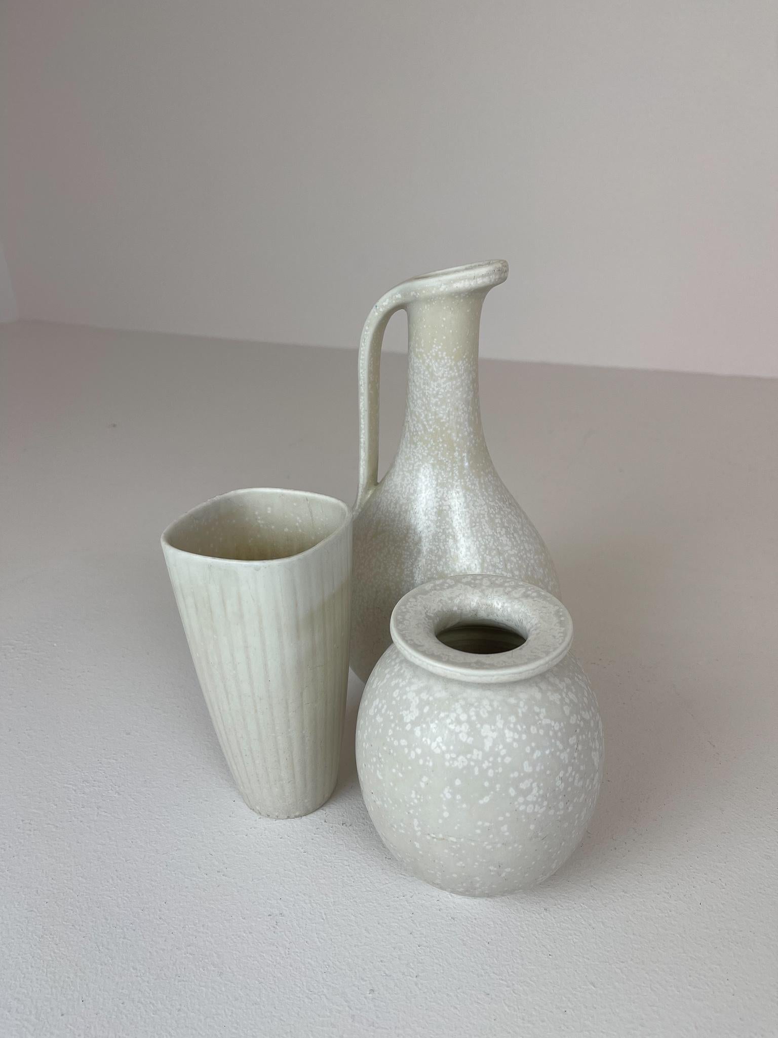 Midcentury Set of 3 Ceramic Pieces Rörstrand Gunnar Nylund, Sweden, 1950s In Good Condition In Hillringsberg, SE