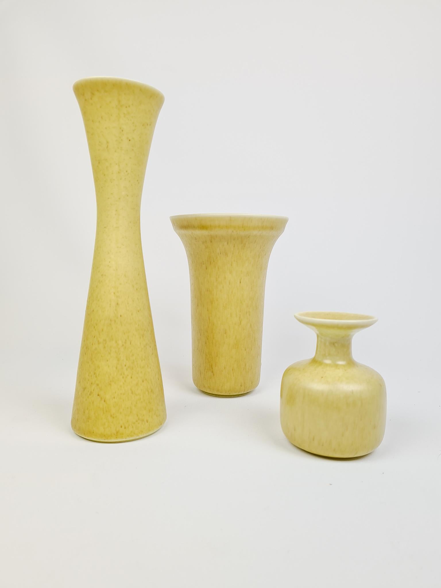 Swedish Midcentury Modern Set of 3 Ceramic Vases Rörstrand Gunnar Nylund, Sweden For Sale