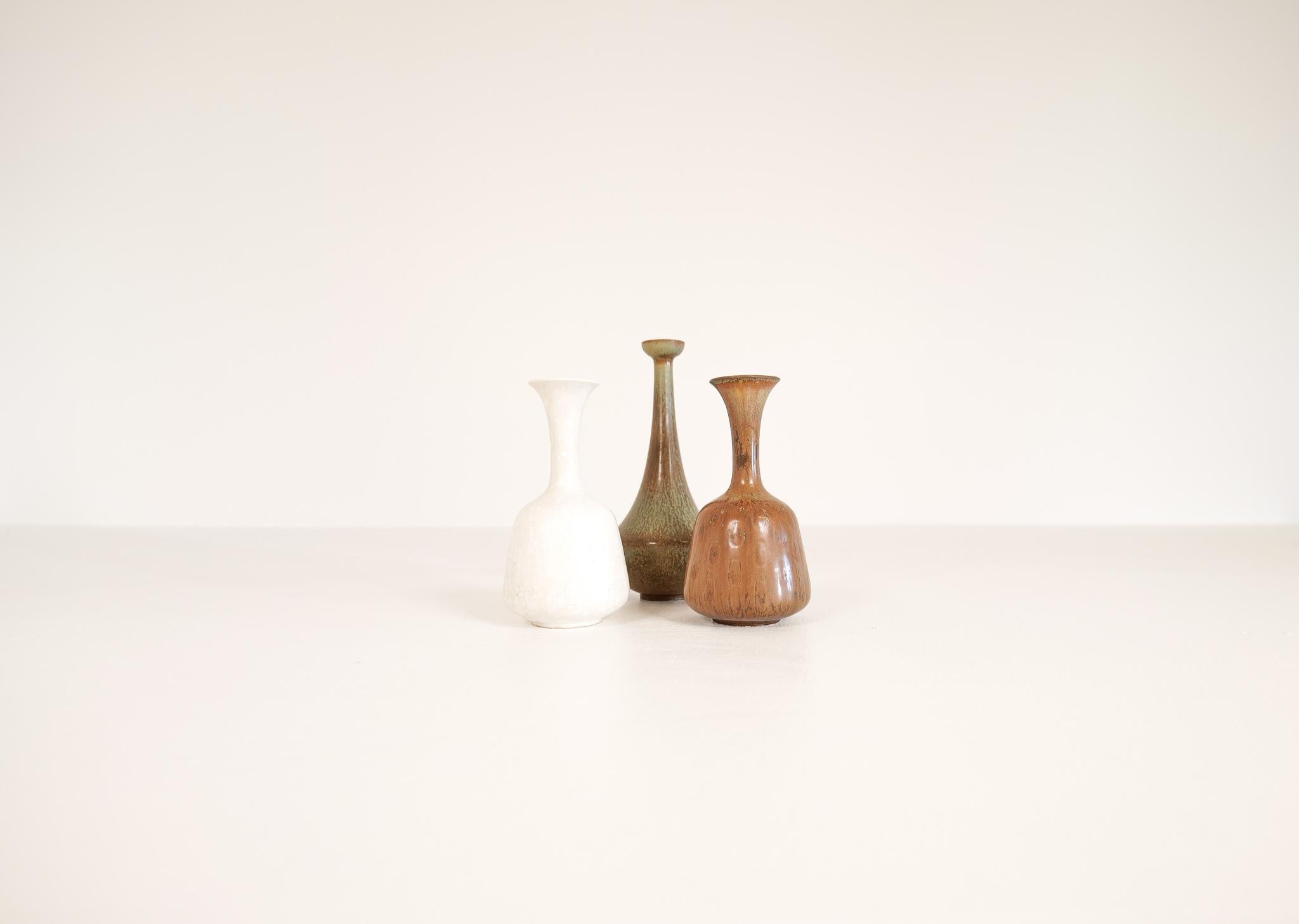 Mid-Century Modern Midcentury Set of 3 Ceramic Vases Rörstrand Gunnar Nylund, Sweden, 1950s
