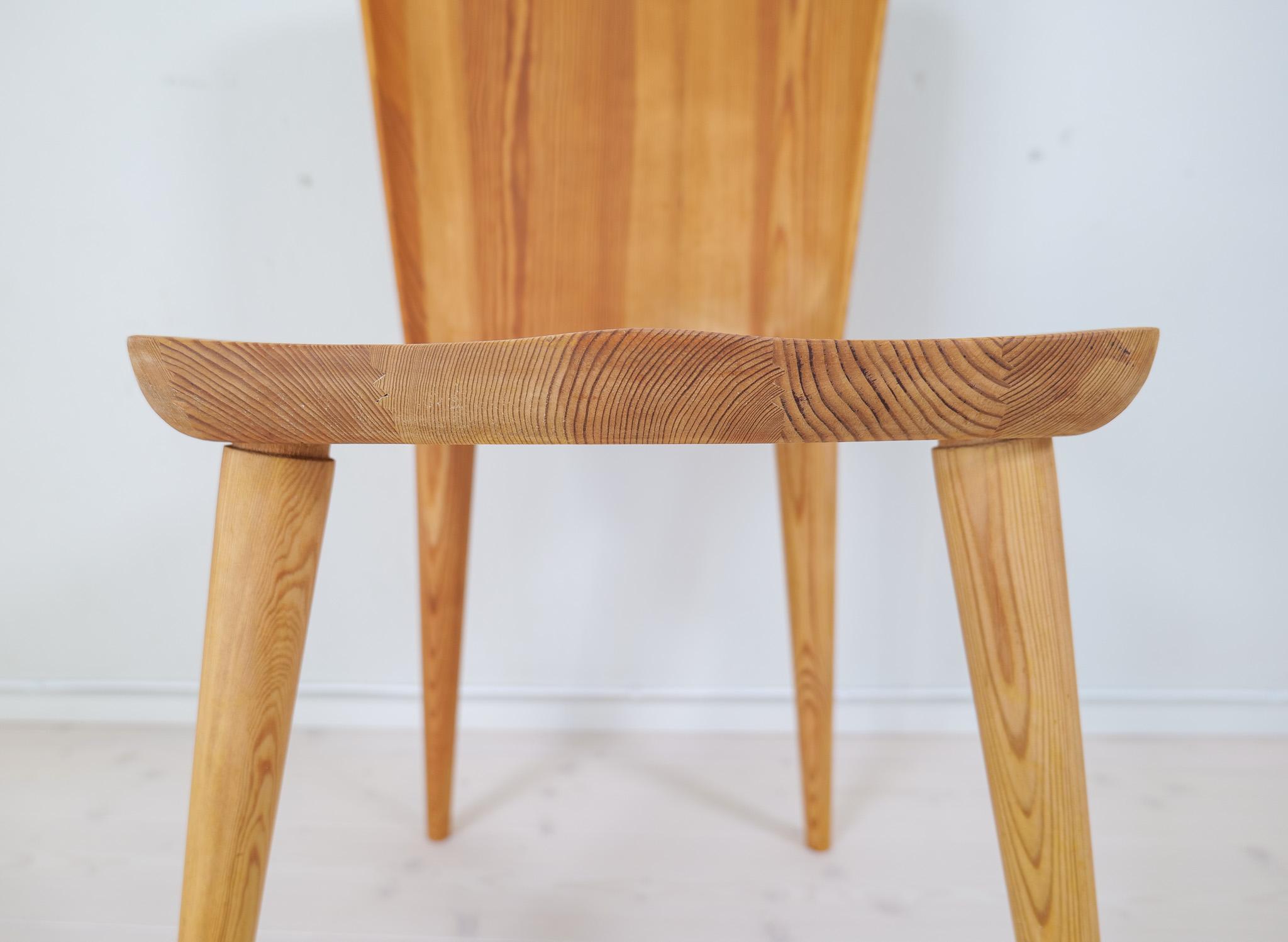 Midcentury Modern Set of 4 Pine Sculptural Dining Chairs Göran Malmvall Sweden 5