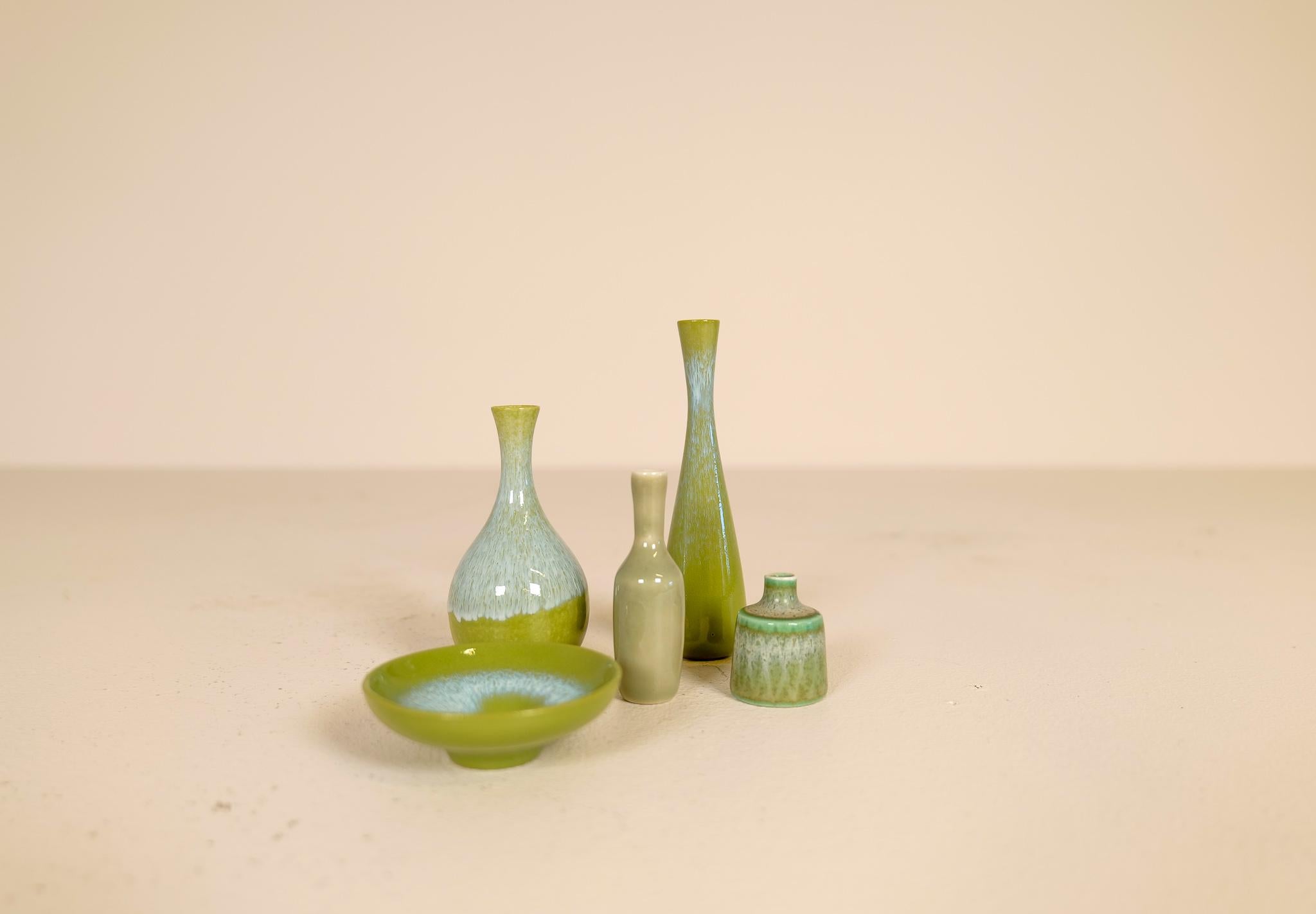 Mid-Century Modern Midcentury Modern Set of 5 Mini Ceramic Vases Rörstrand Gunnar Nylund, Sweden For Sale