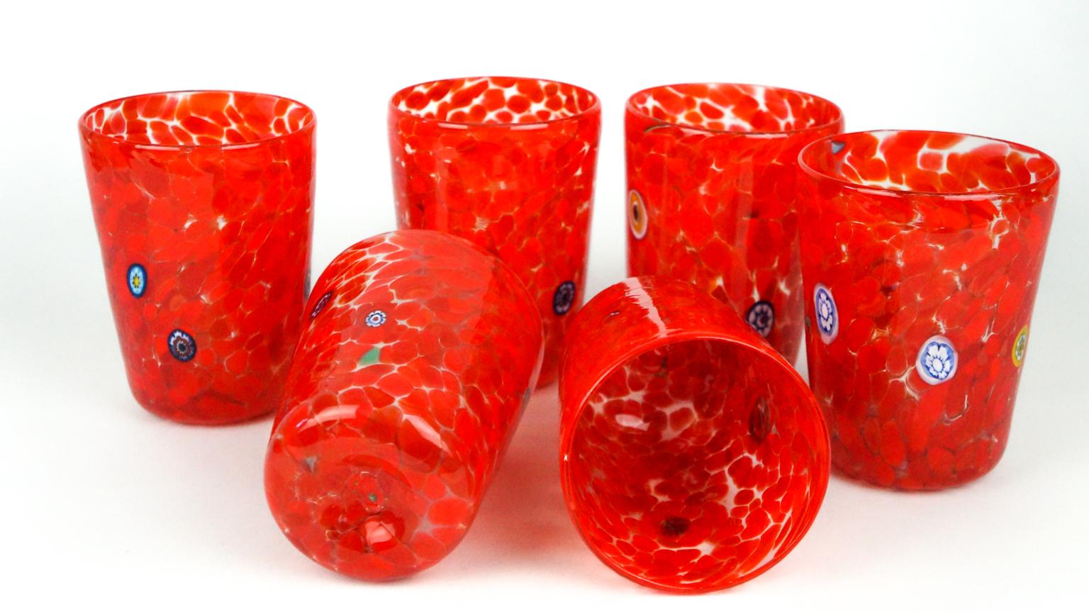 Fin du 20e siècle Ensemble de 6 gobelets à boire « Goti De Fornasa » de Murano rouges du milieu du siècle, 1998 en vente