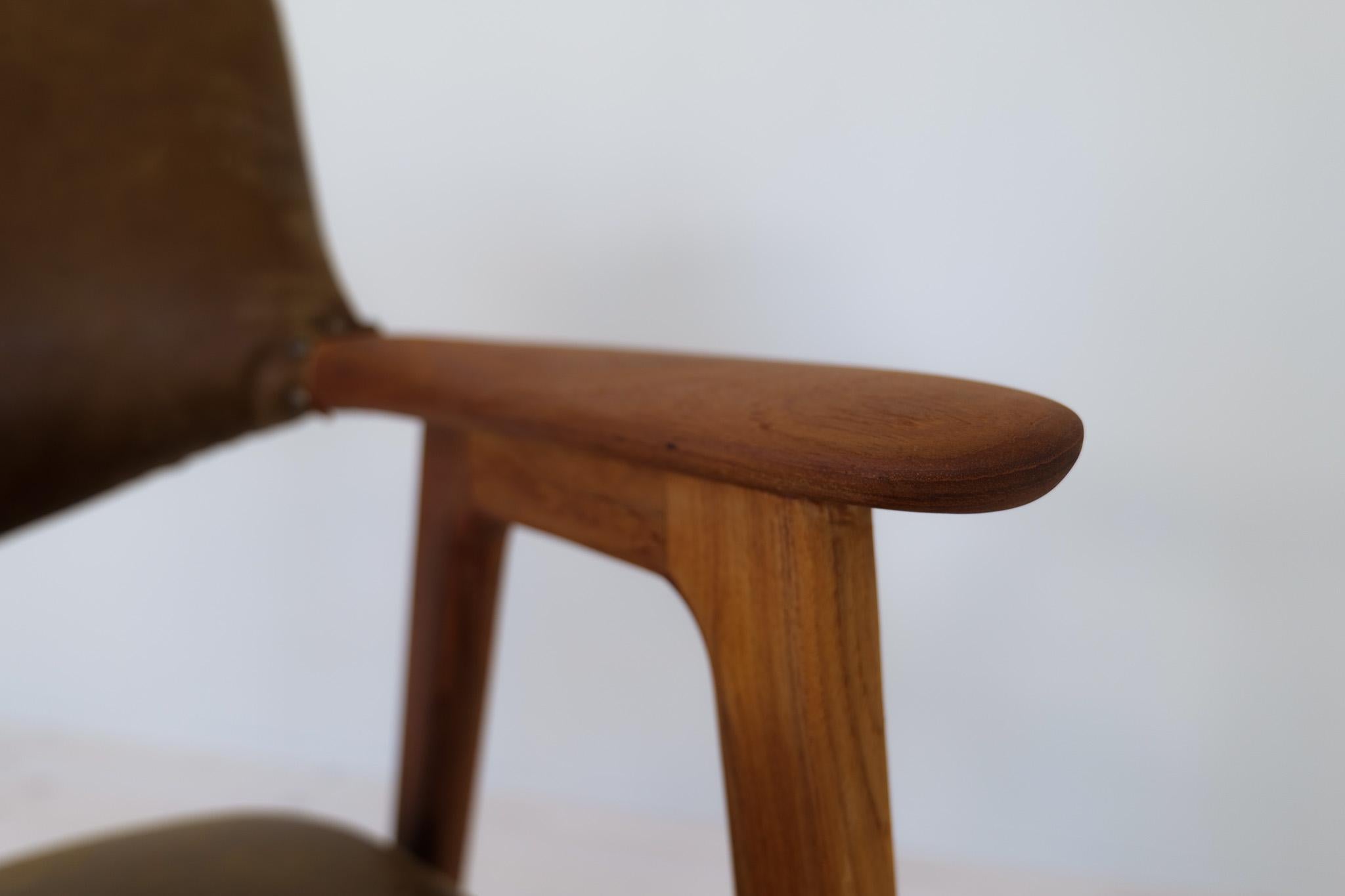 Midcentury Modern Erik Kirkegaard Danish Teak and Leather Desk Chairs, 1960s For Sale 11