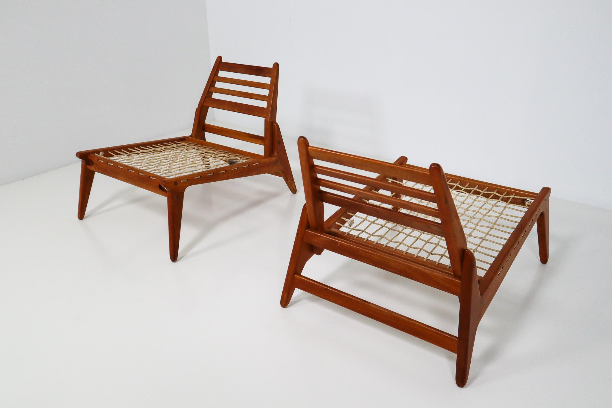 Midcentury Set of Two Easy Chairs and Two Ottomans in Oak 2