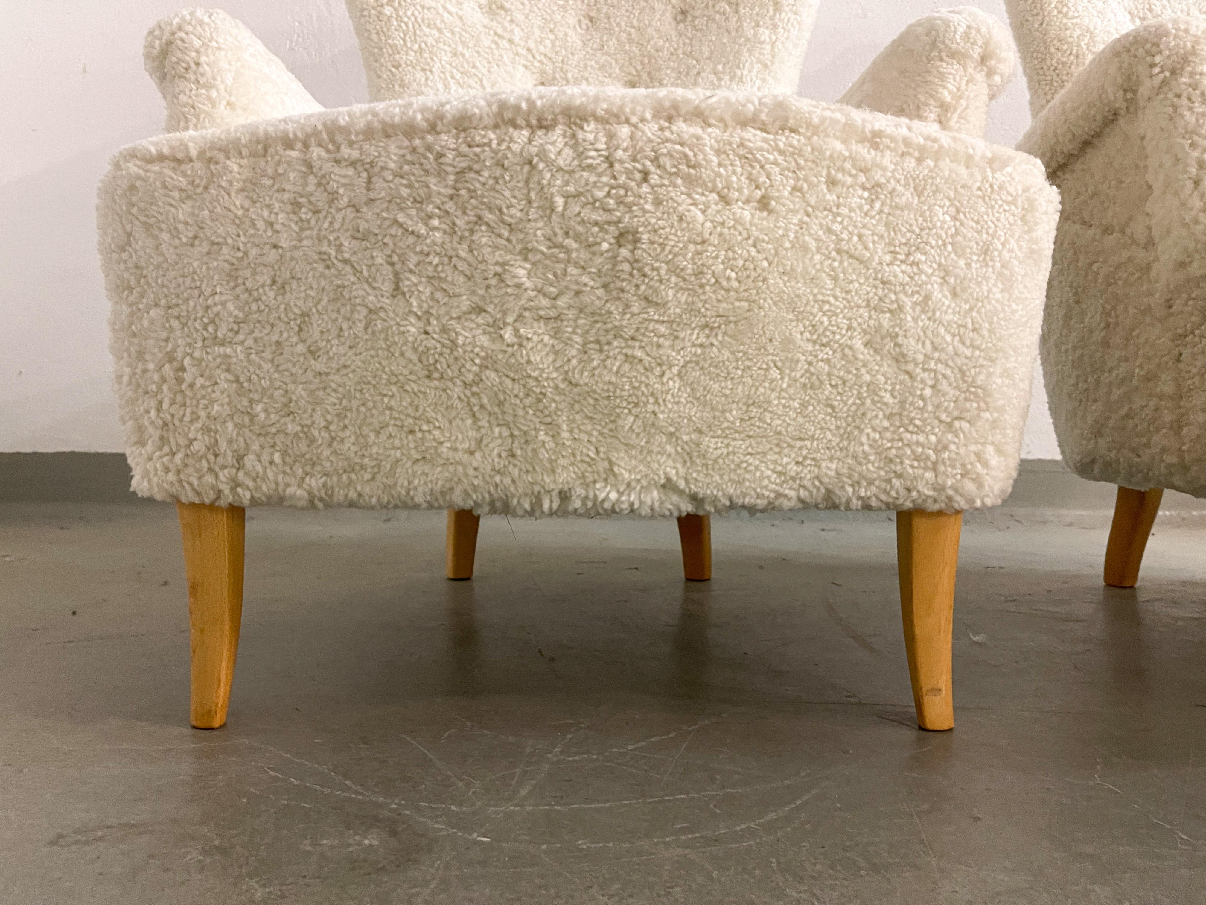 Midcentury Sheepskin Carl Malmsten Model 'Farmor' Set of 2 Lounge Chairs 8