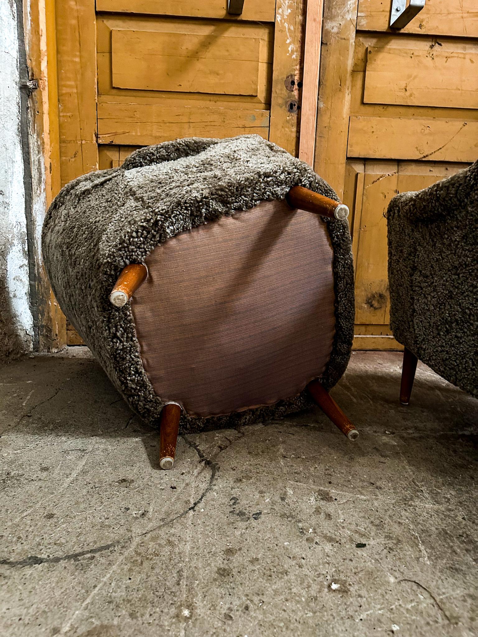 Midcentury Modern Sheepskin/Shearling Carl Malmsten Model Samspel Lounge Chairs 12