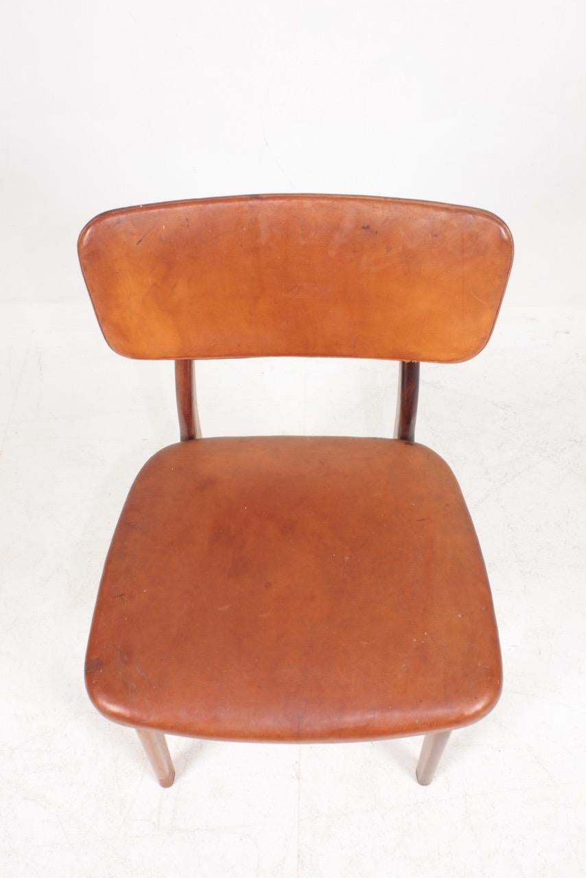 Midcentury Side Chair in Rosewood and Patinated Leather by Gustav Bertelsen For Sale 2