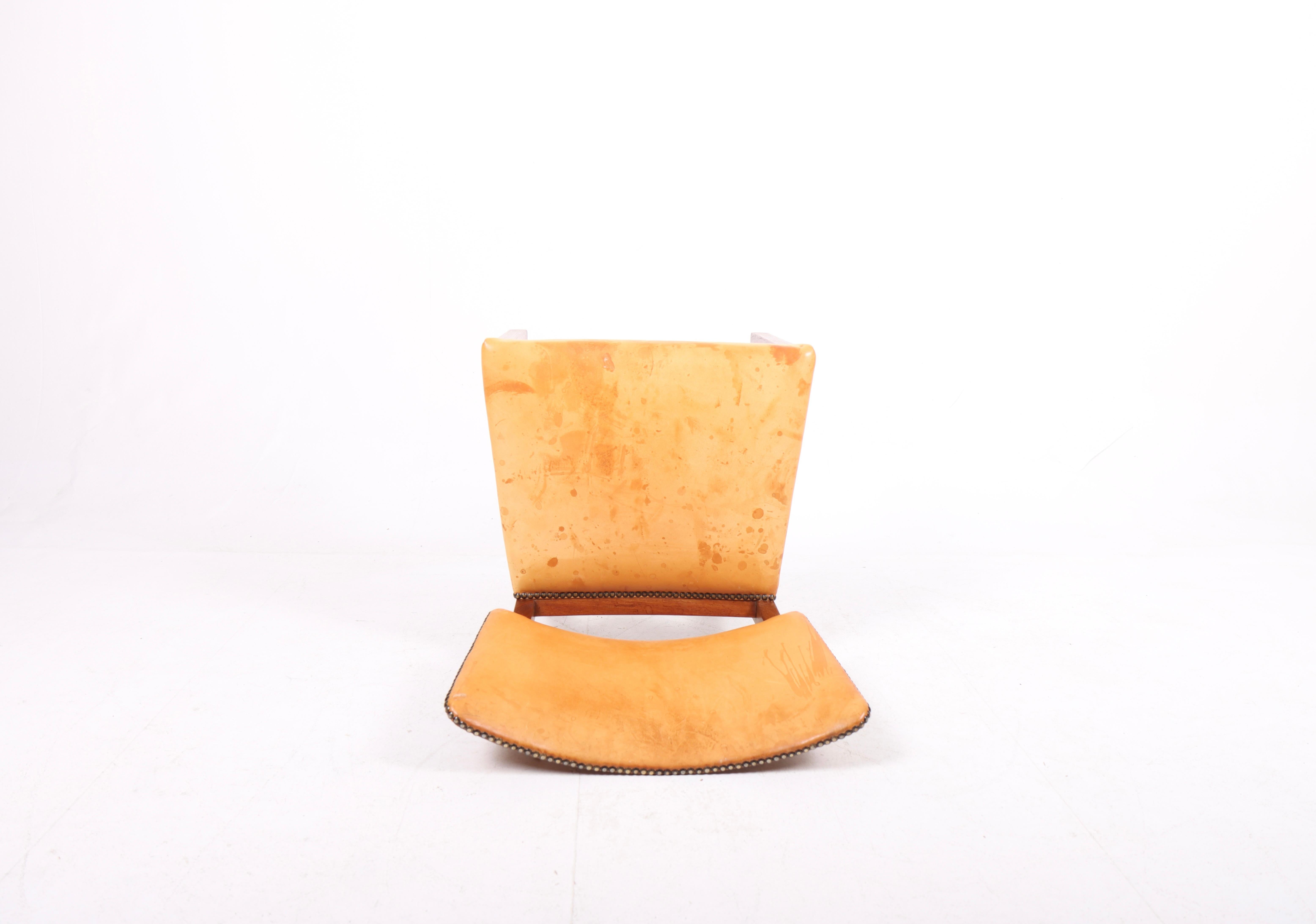 Midcentury Side Chair in Teak and Patinated Leather by Stig Thoresen Lassen  For Sale 3