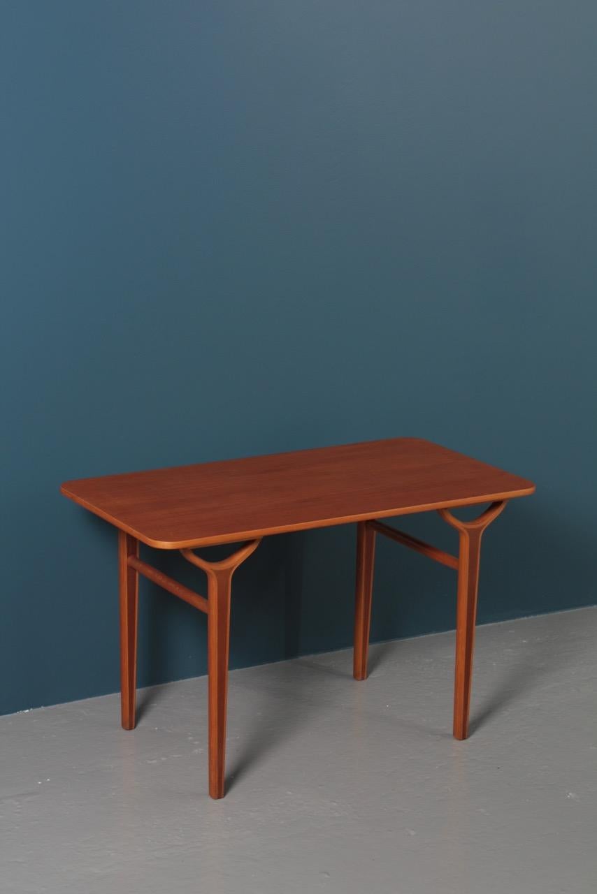 Midcentury Side Table by Hvidt & Mølgaard, Made in Denmark 2