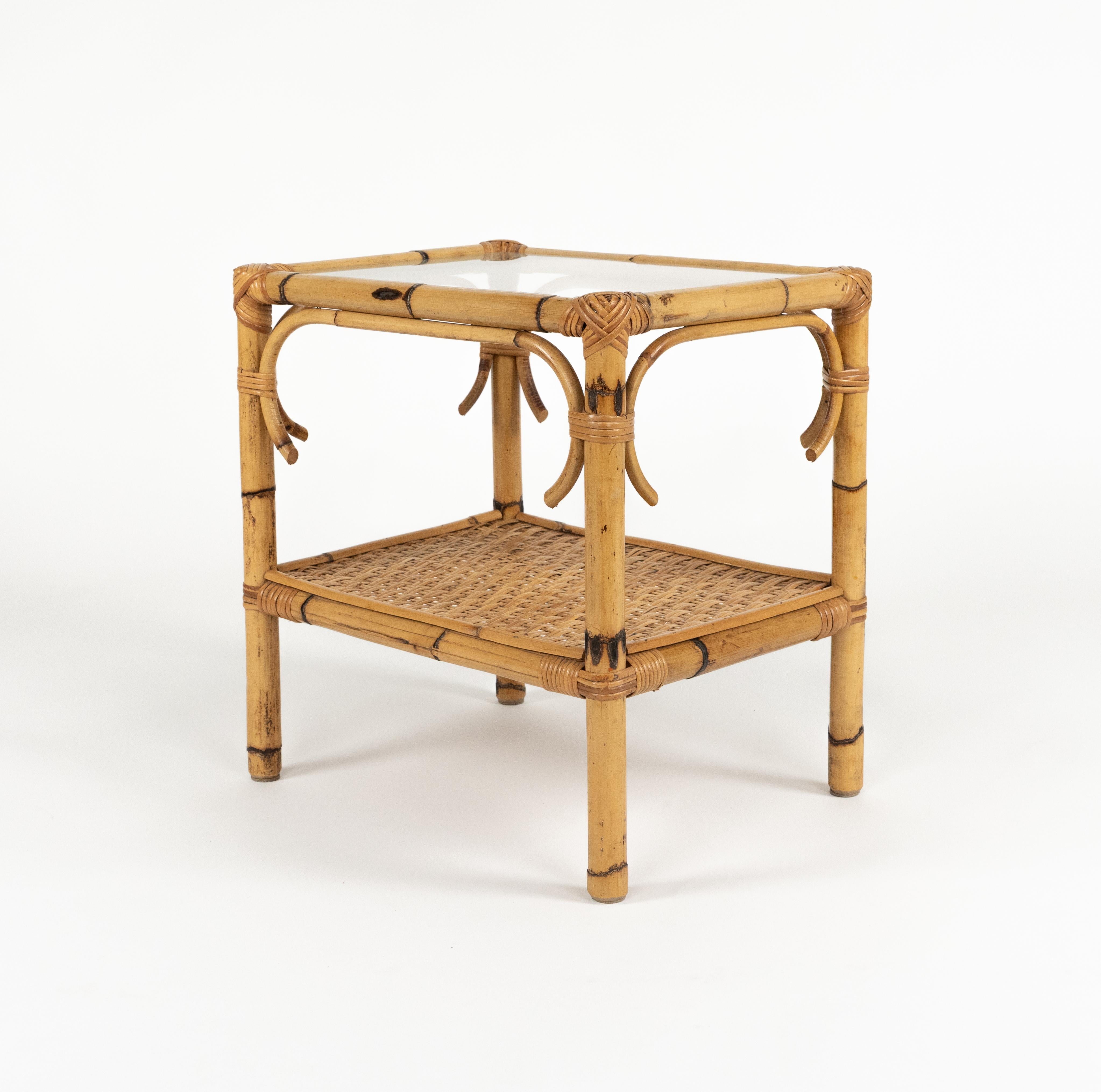 Mid-Century Modern Midcentury Side Table in Bamboo, Rattan and Glass, Italy 1970s For Sale