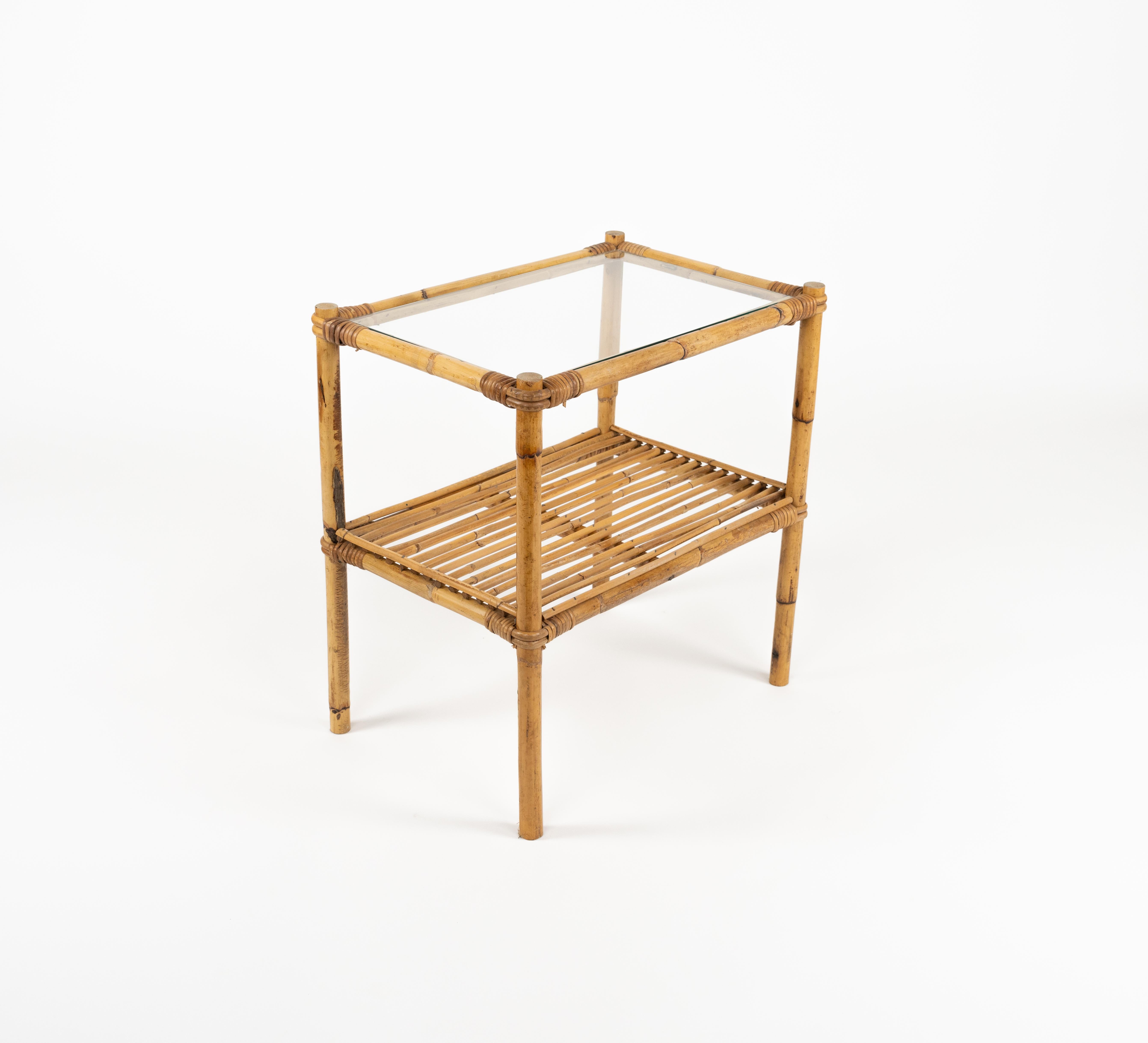 Midcentury Beistelltisch aus Bambus, Rattan und Glas, Italien 1970er 2