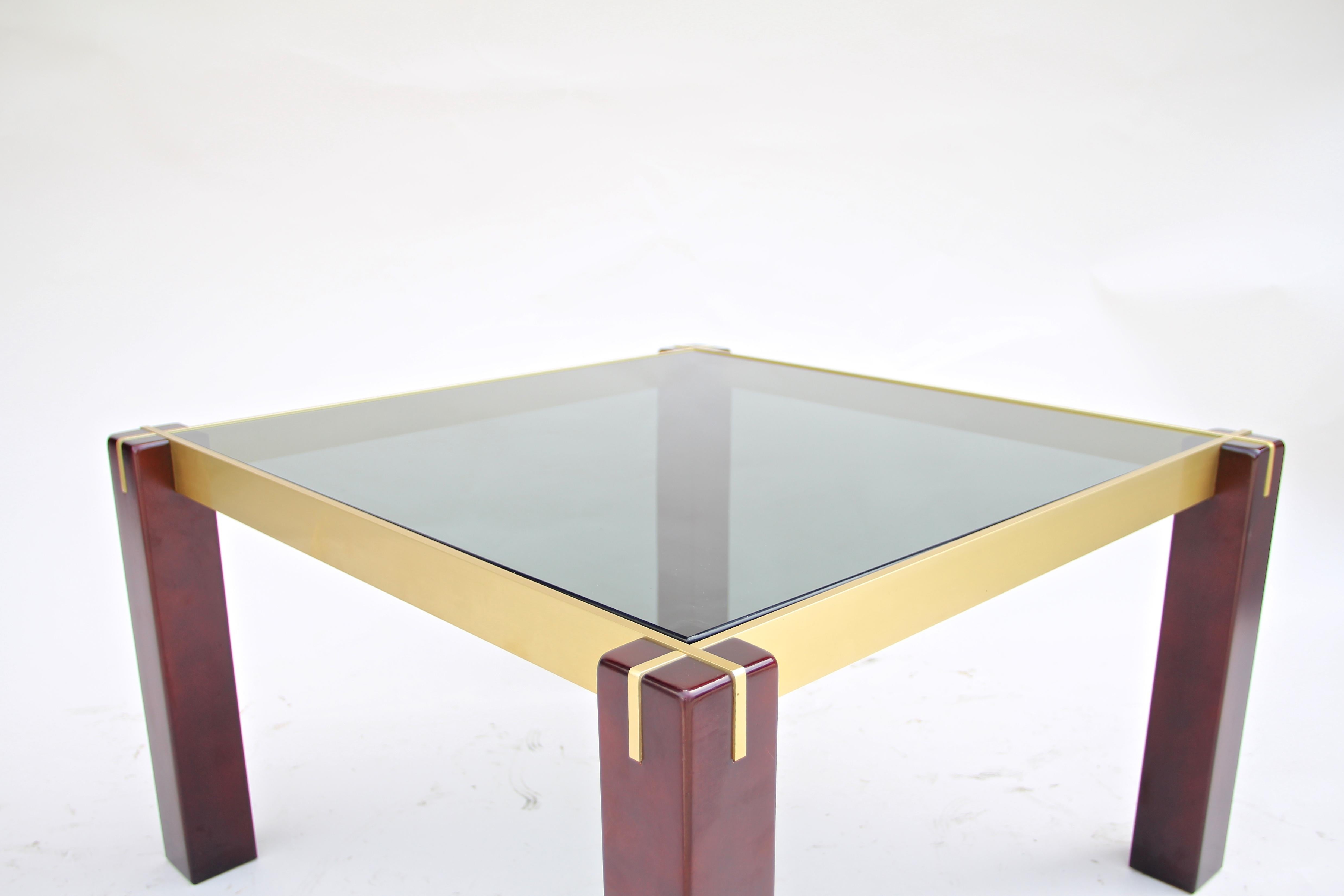 Midcentury Side Table with Brass Bars and Smoked Glass, Italy, circa 1960 For Sale 3