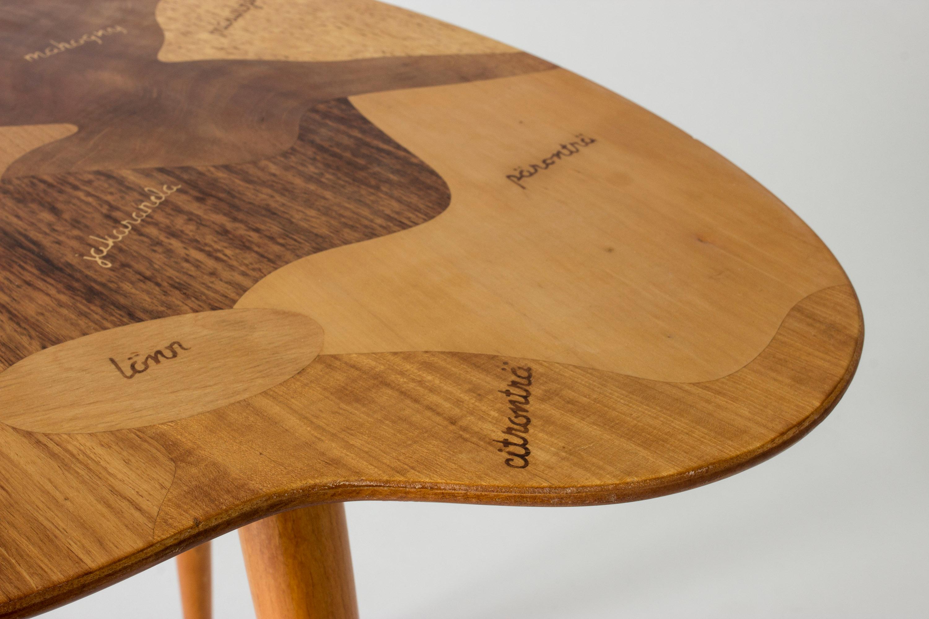 Mid-Century-Beistelltisch mit Intarsien, Schweden, 1950er Jahre im Angebot 2