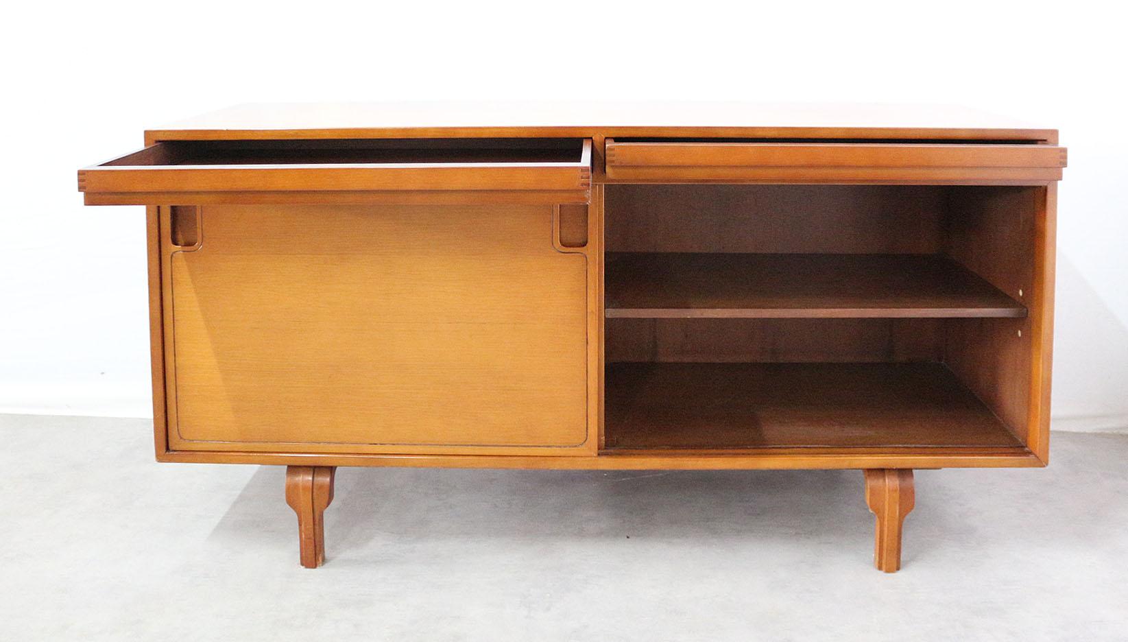 Italian Midcentury Sideboard by Renato Magri Credenza Buffet, circa 1950