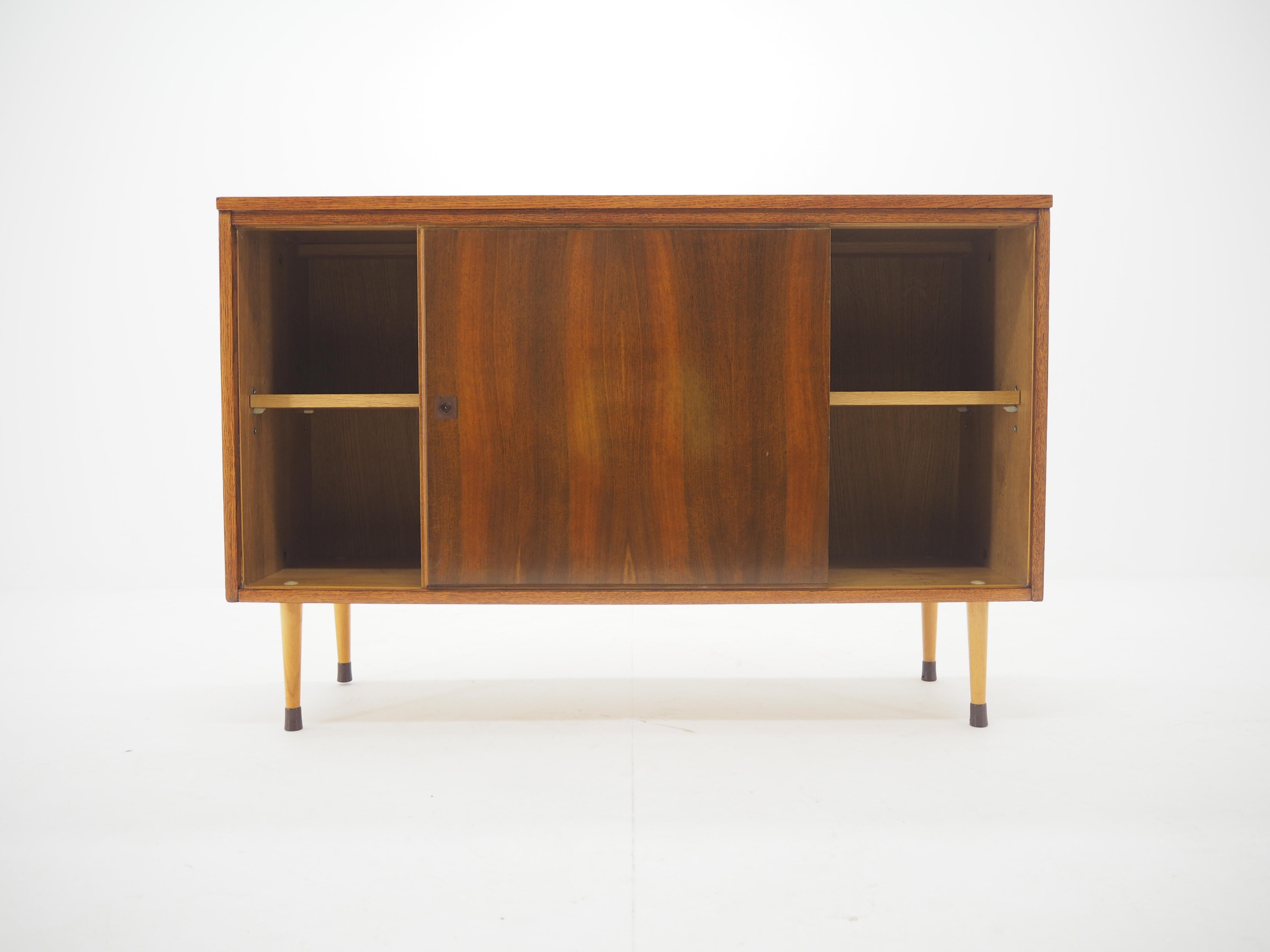 Midcentury Sideboard, Czechoslovakia, 1960s In Good Condition In Praha, CZ