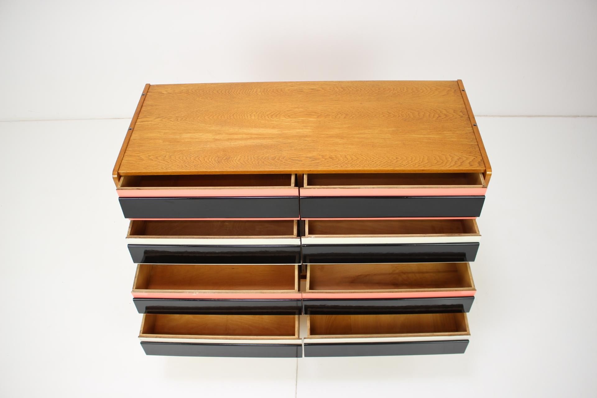 Sideboard aus der Mitte des Jahrhunderts, entworfen von Ji Jiroutek, 1960er Jahre im Angebot 1
