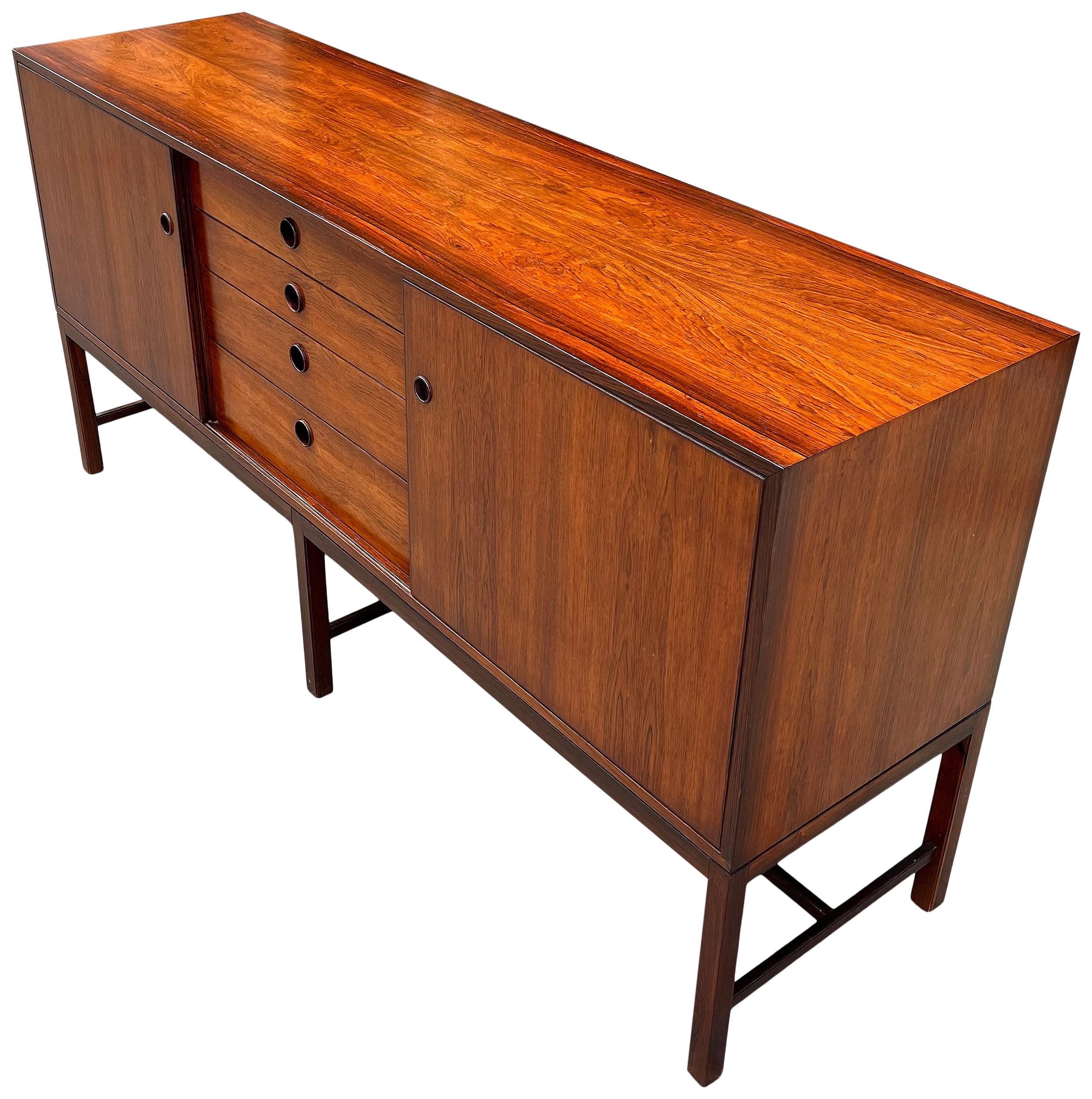 20th Century Midcentury Credenza in Beautiful Rosewood