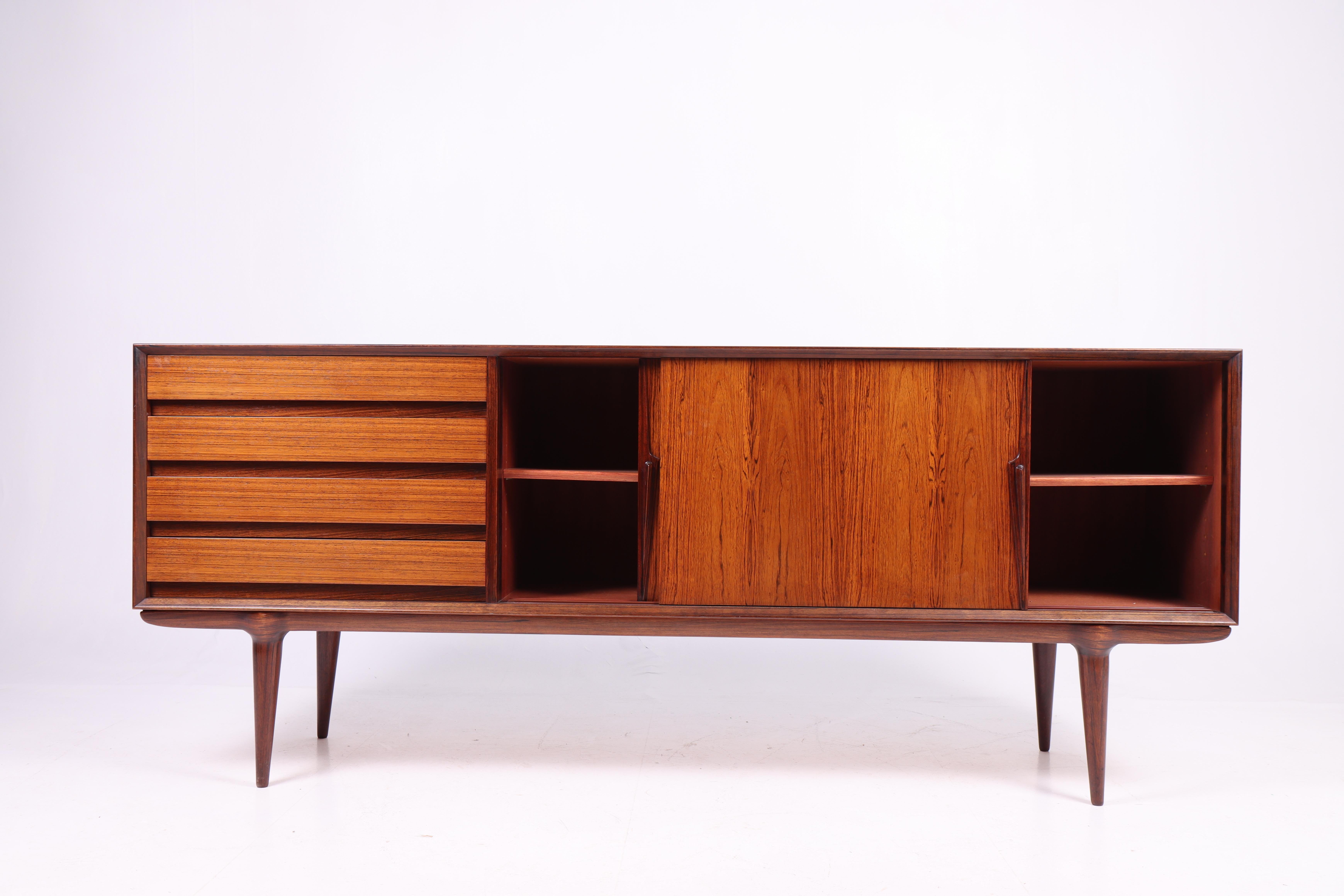 Midcentury Sideboard in Rosewood by Omann Jun, 1950s For Sale 1
