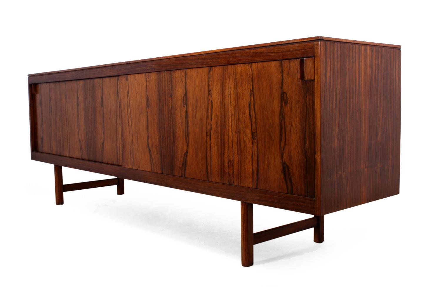 Midcentury Sideboard in Rosewood 2