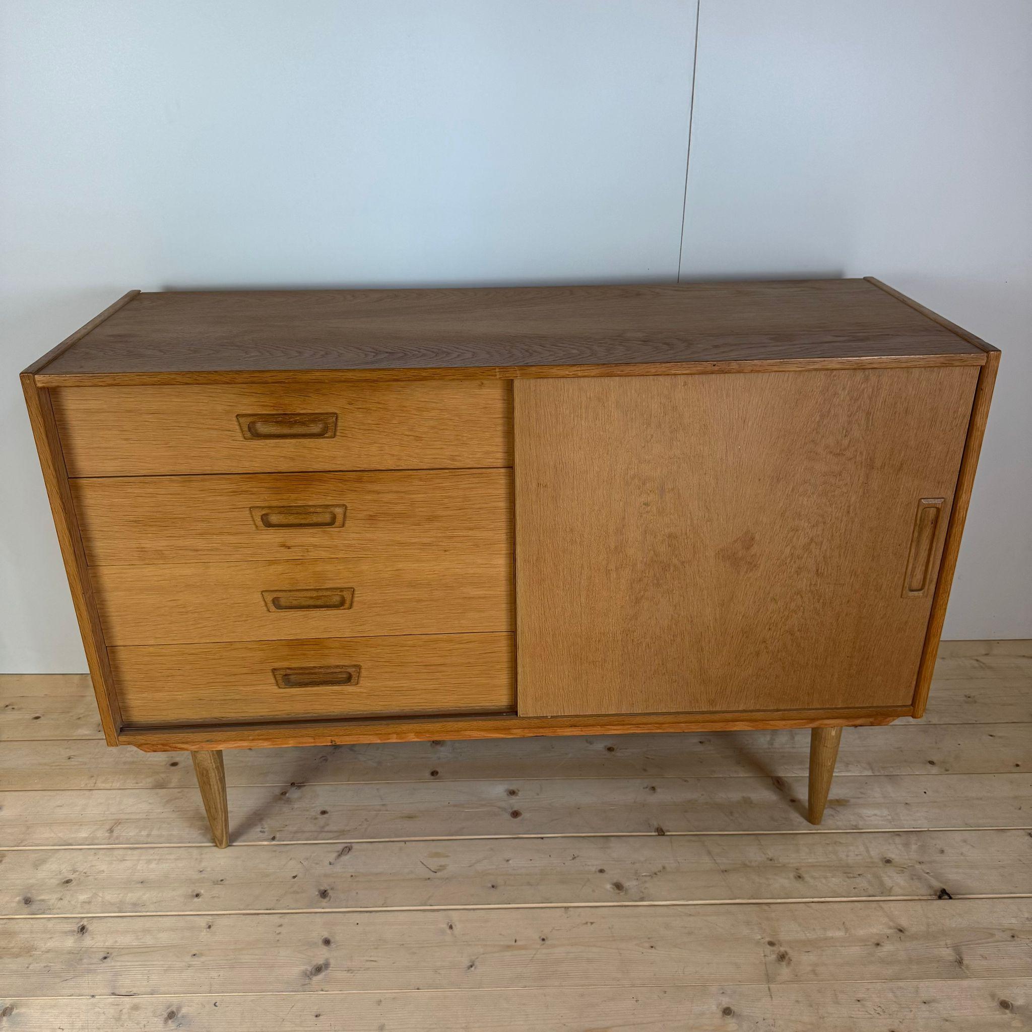 Mid-Century Modern Buffet en teck du milieu du siècle, Danemark 1960 en vente