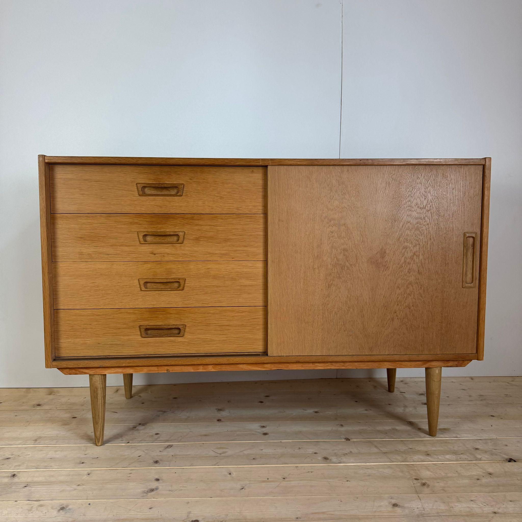 Placage Buffet en teck du milieu du siècle, Danemark 1960 en vente