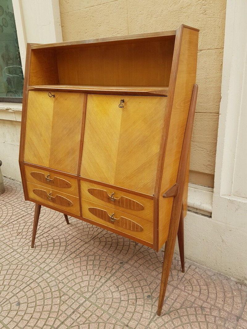 Midcentury Sideboard in the Style of Ico Parisi, 1950s For Sale 1