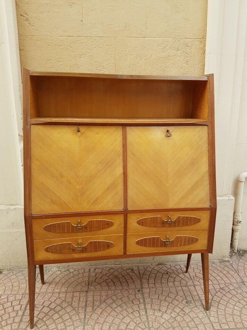 Credenza di metà secolo nello stile di Ico Parisi, anni '50 in vendita 3