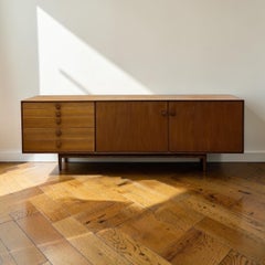 Buffet des années 50, Kofod Larsen, G-Plan, années 1960