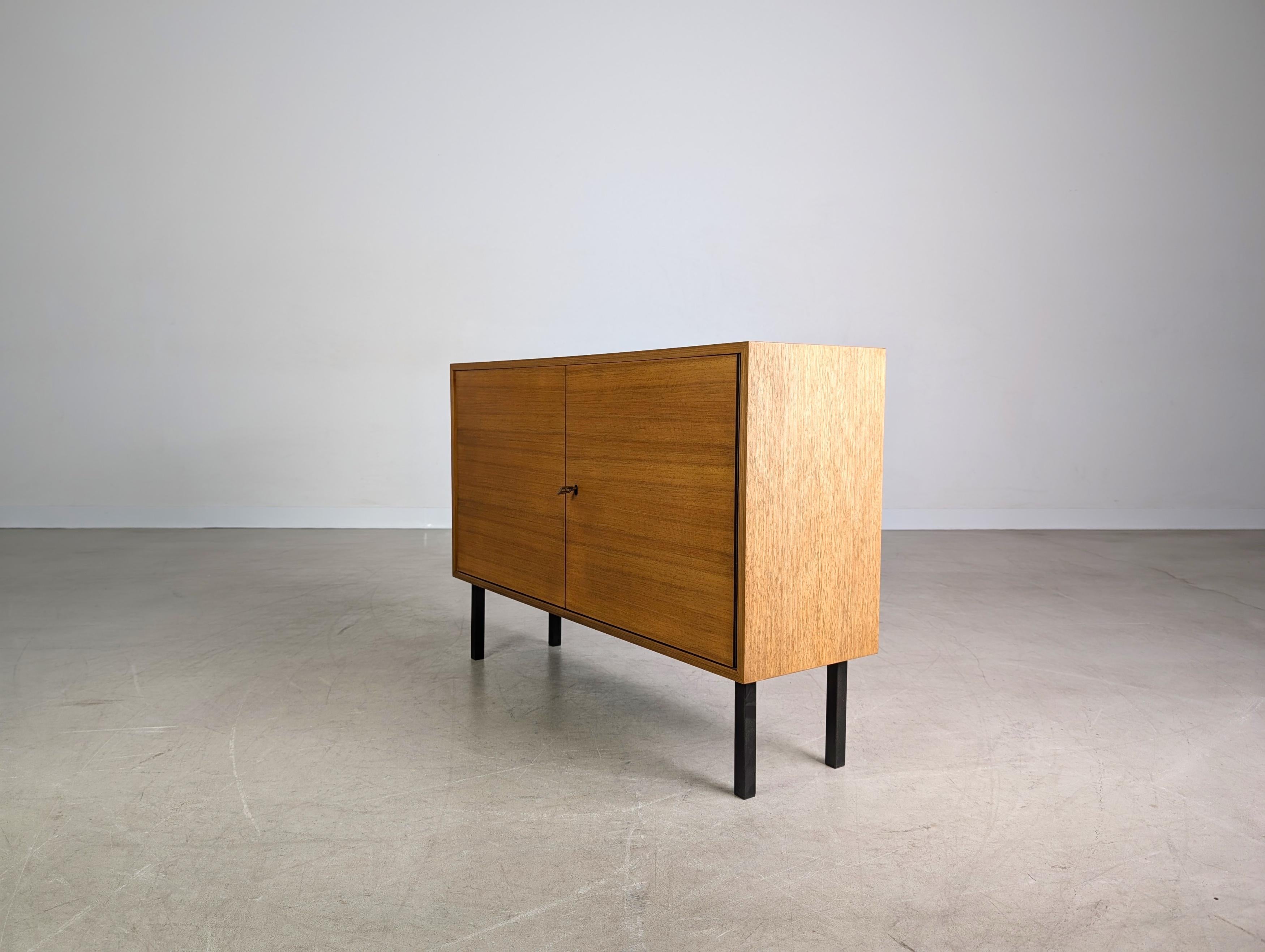 Unknown Midcentury Sideboard Nussbaum Anrichte Vintage 1960 Kommode II For Sale